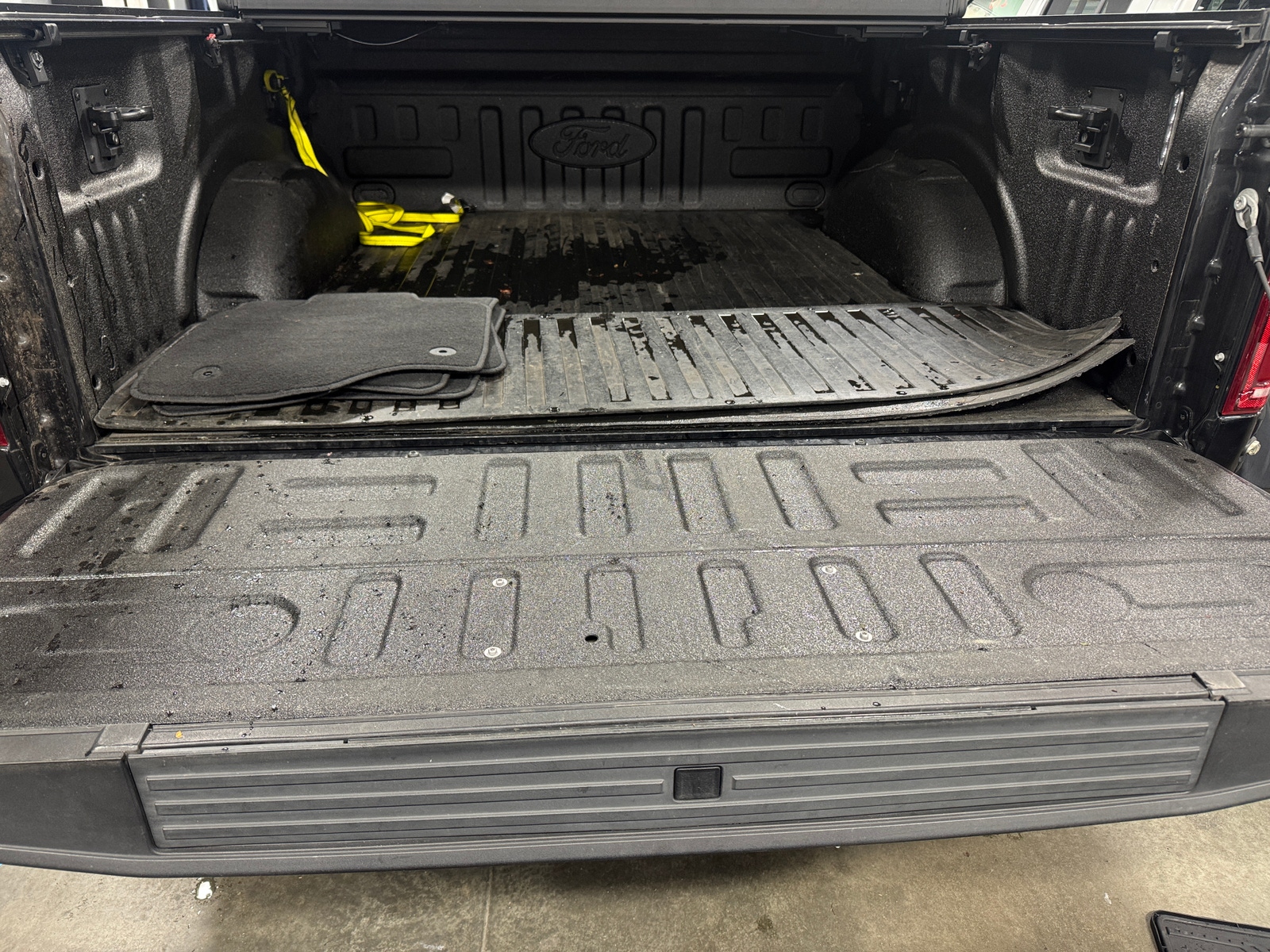 Thumbnail: 2020 Ford Econoline - 7