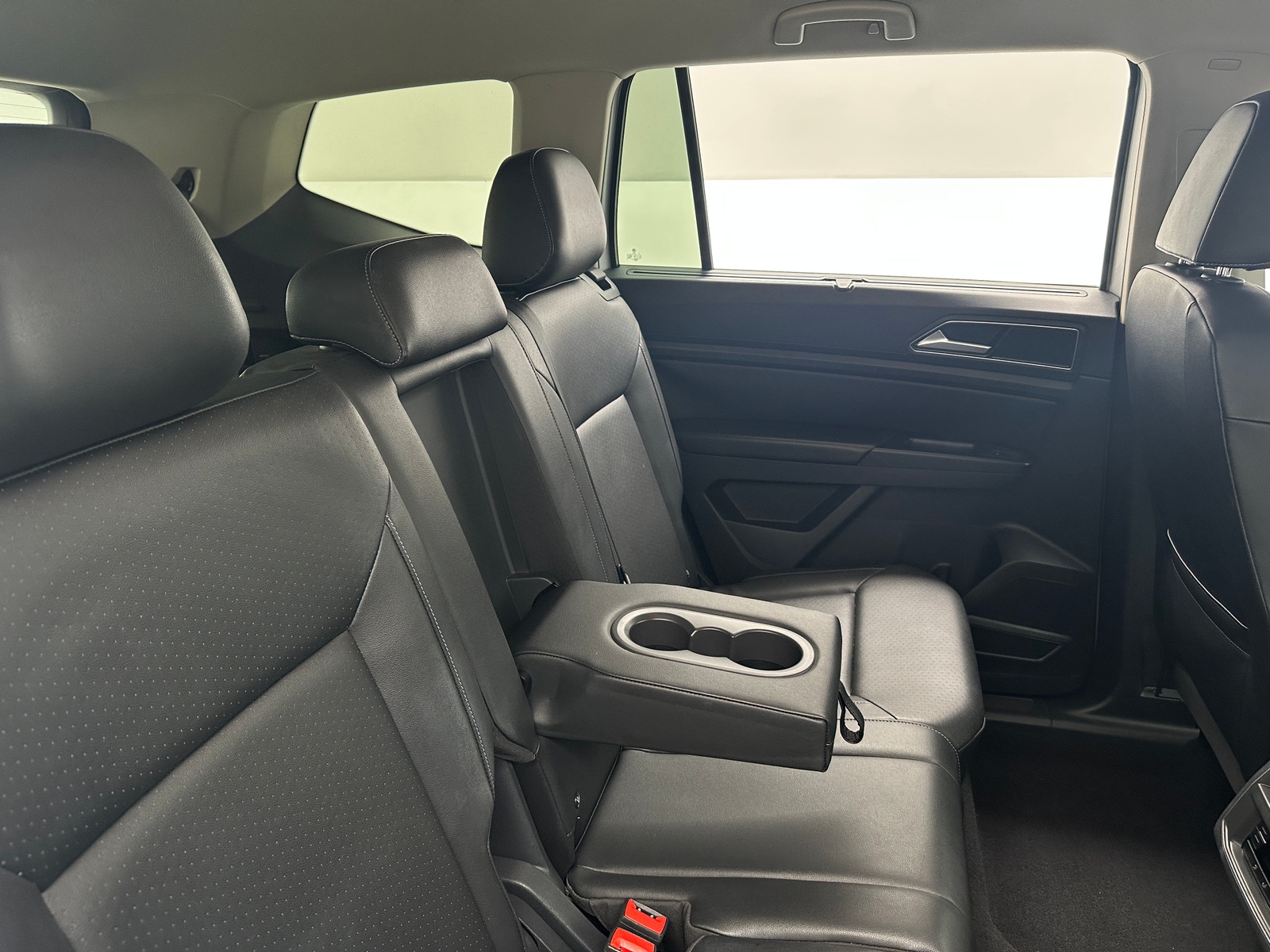 Thumbnail: 2018 Volkswagen Atlas - 5