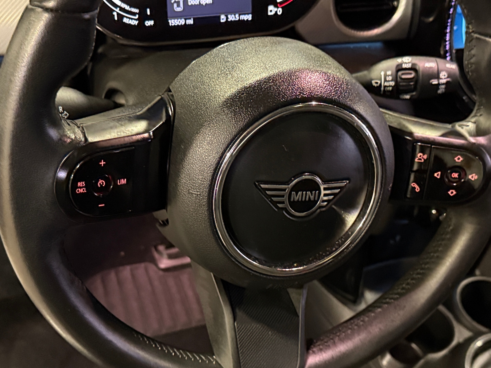 Thumbnail: 2023 MINI Cooper Hardtop - 4