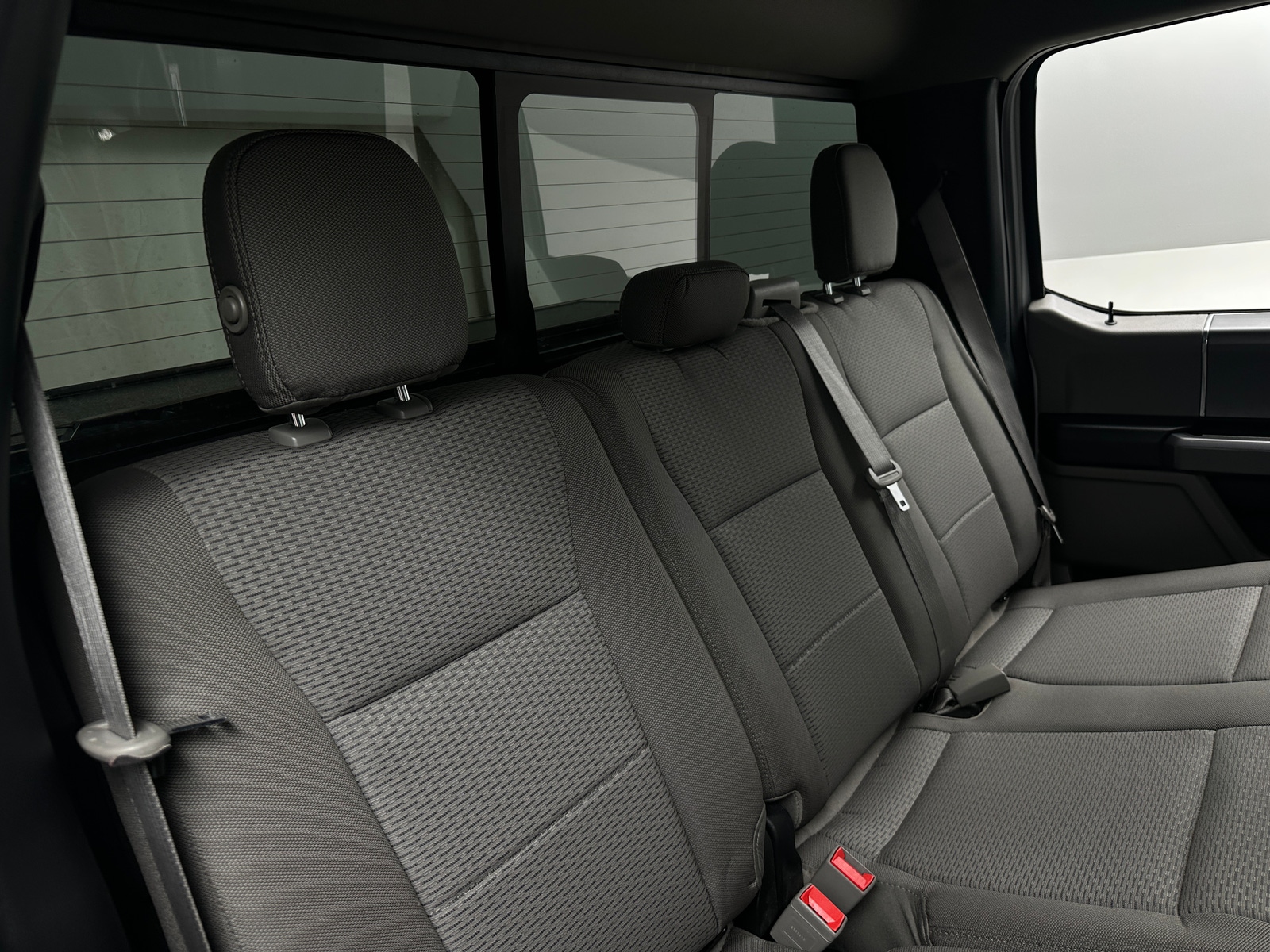 Thumbnail: 2019 Ford Econoline - 6