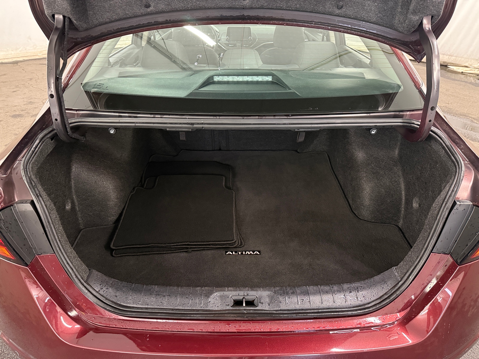 Thumbnail: 2024 Nissan Altima - 7