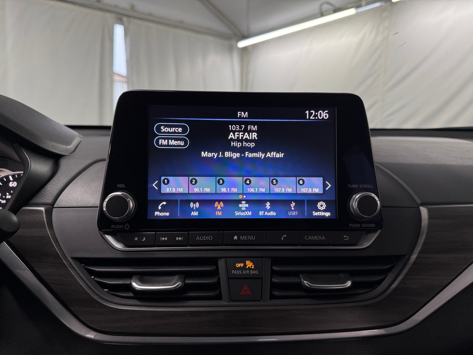 Thumbnail: 2024 Nissan Altima - 4