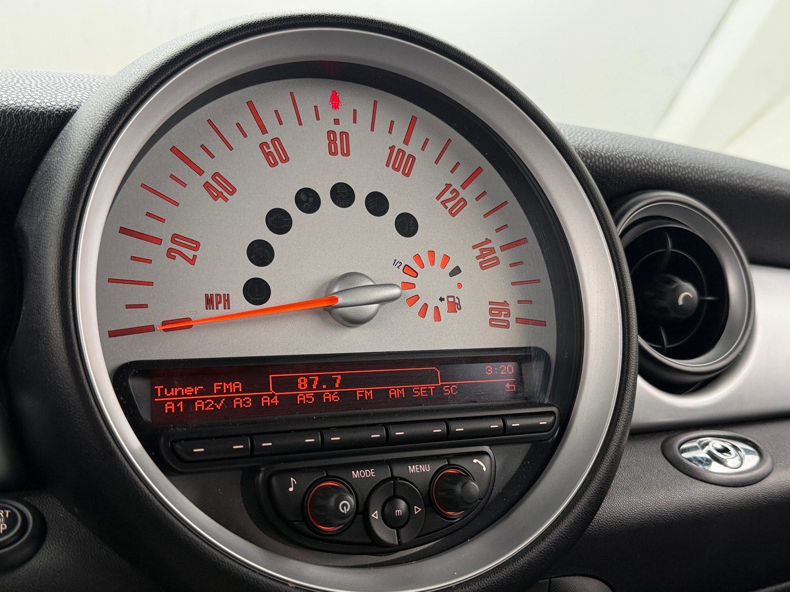 Thumbnail: 2013 MINI Cooper Convertible - 3