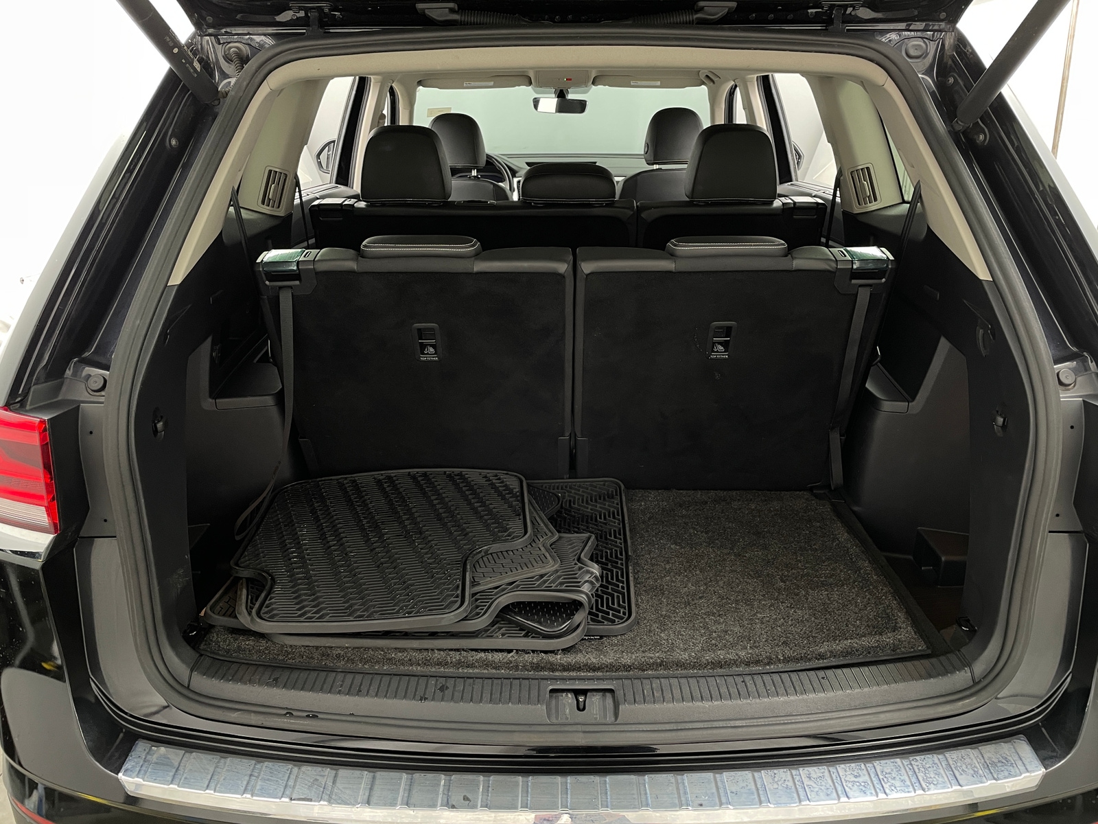 Thumbnail: 2023 Volkswagen Atlas - 6