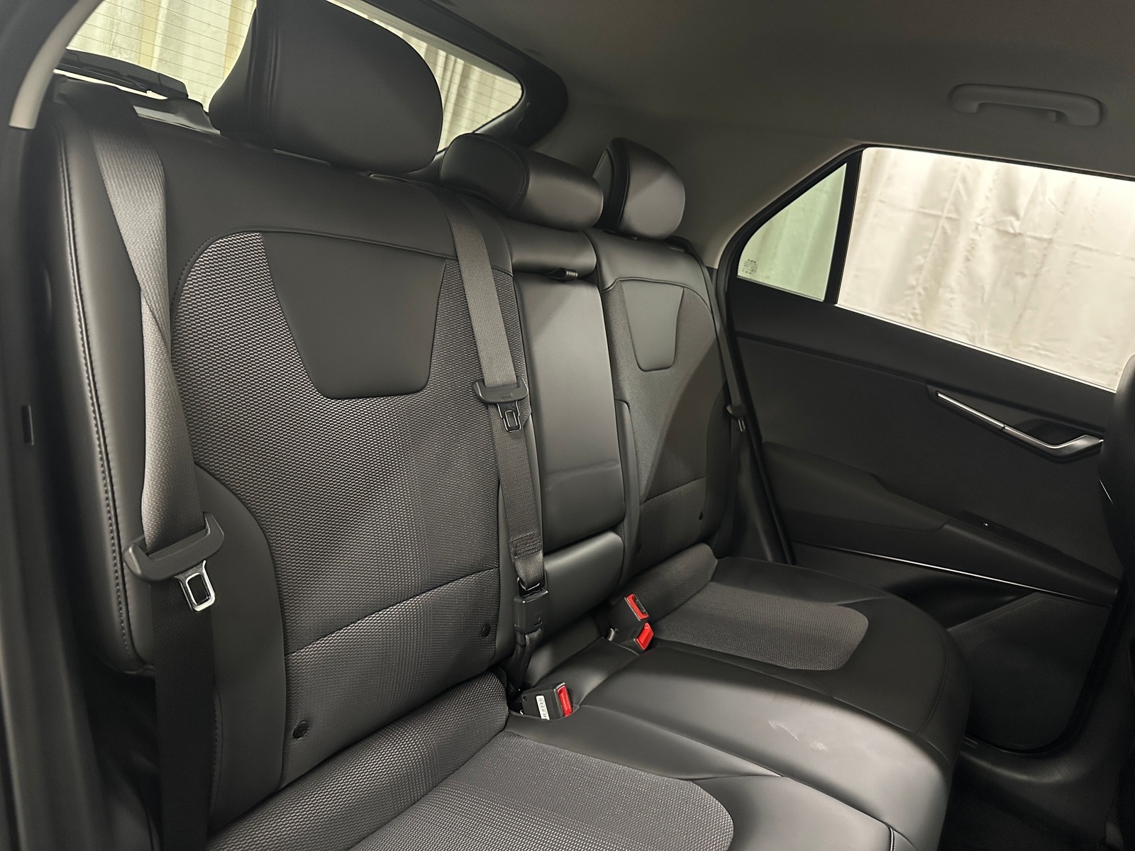 Thumbnail: 2024 Kia Niro - 5