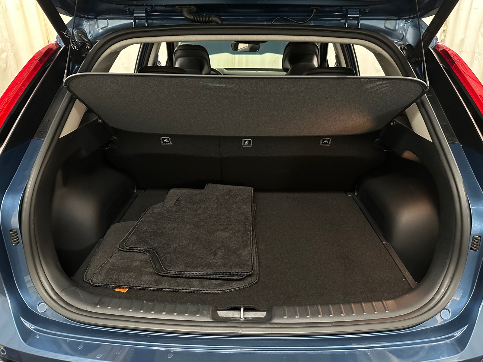 Thumbnail: 2024 Kia Niro - 6