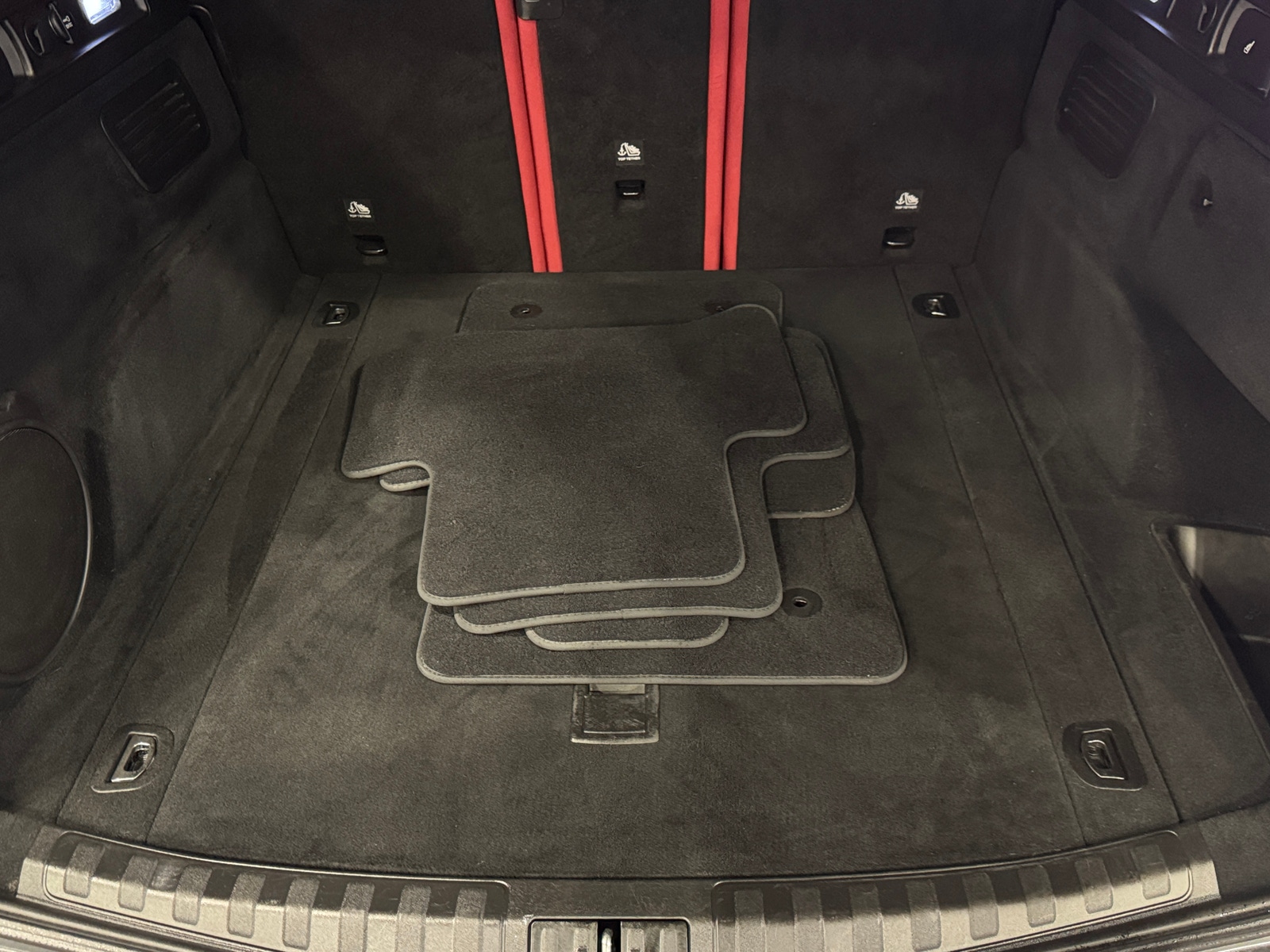 Thumbnail: 2020 Alfa Romeo Stelvio - 6