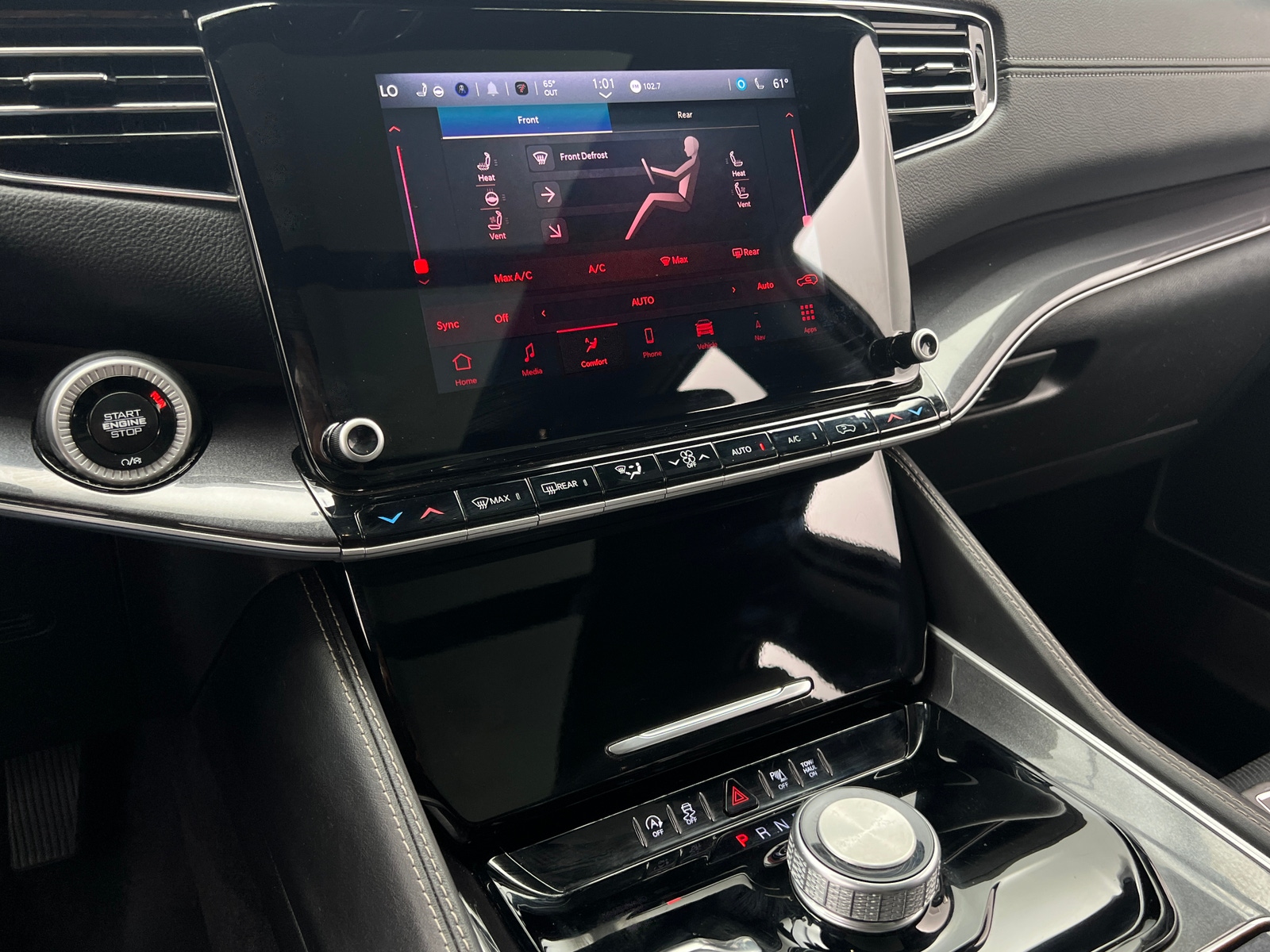 Thumbnail: 2024 Jeep Wagoneer - 3