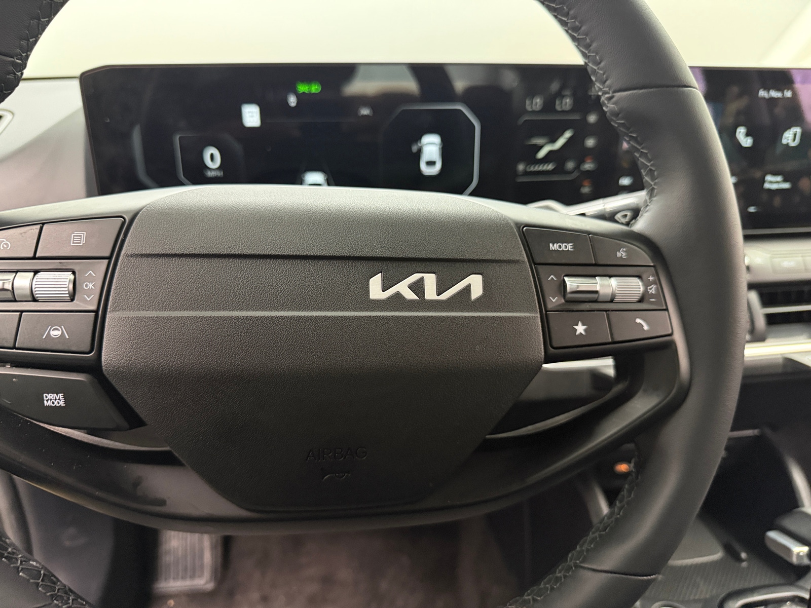 Thumbnail: 2025 Kia K4 - 5