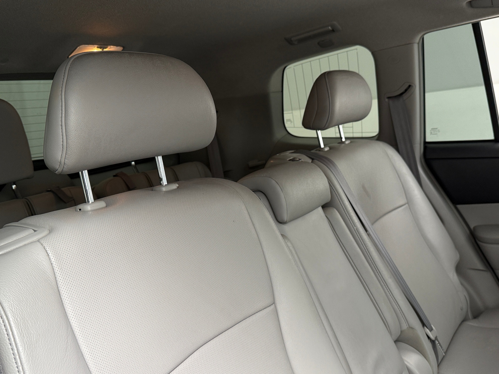 Thumbnail: 2011 Toyota Highlander - 5