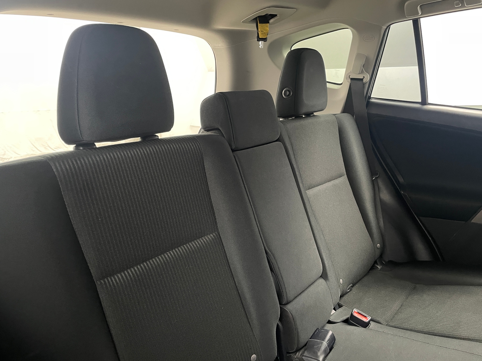 Thumbnail: 2018 Toyota RAV4 - 6