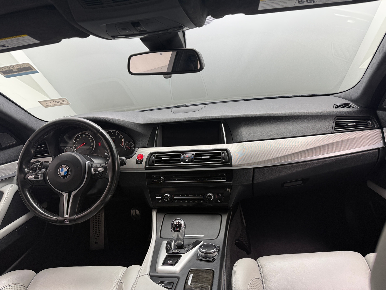 Thumbnail: 2016 BMW M5 - 2