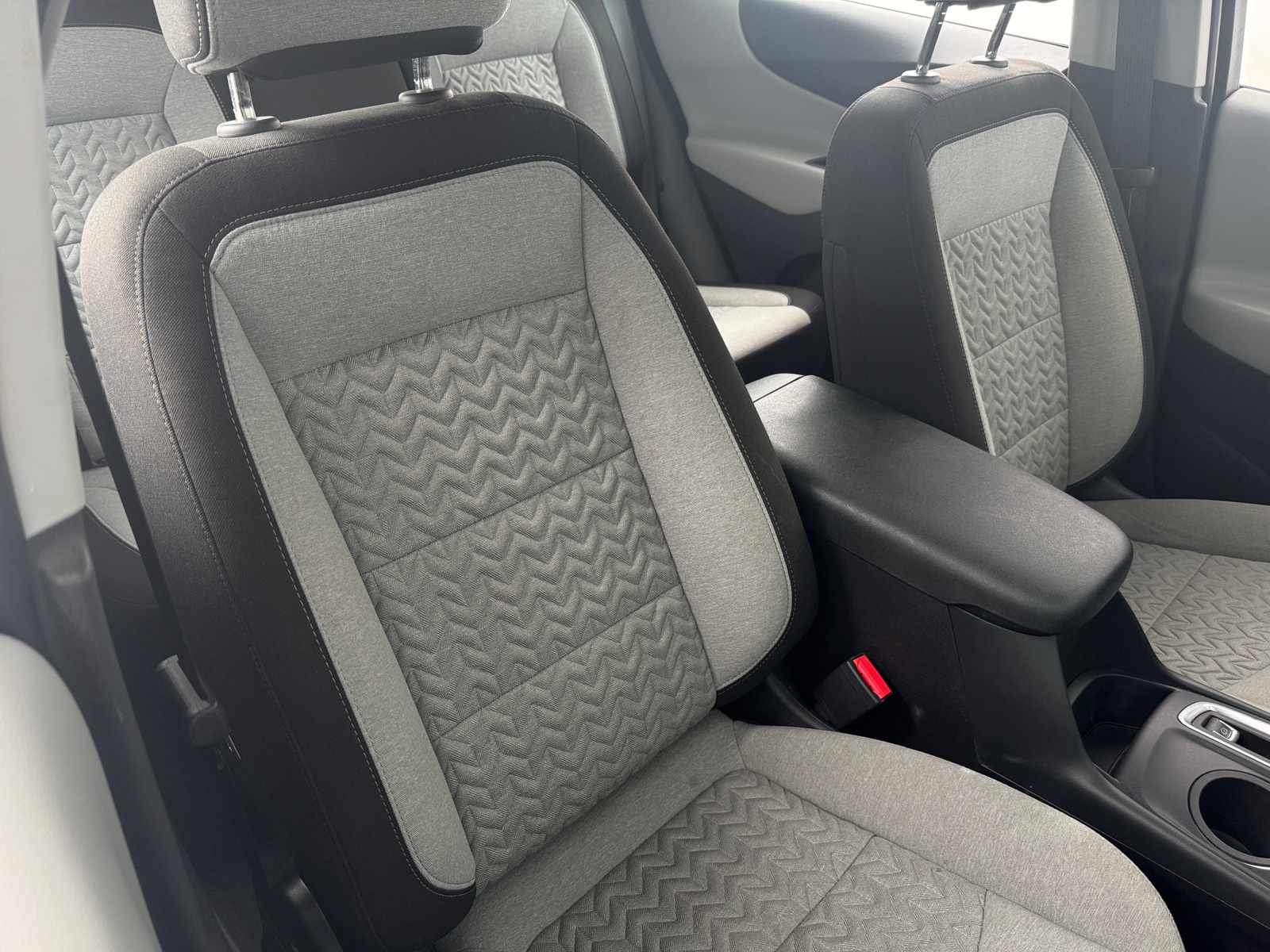 Thumbnail: 2024 Chevrolet Equinox - 2