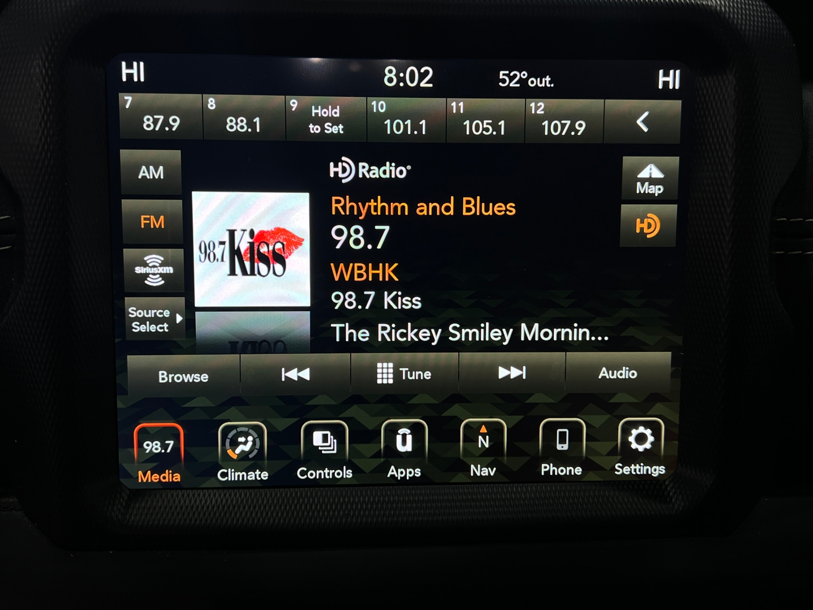 Thumbnail: 2022 Jeep Wrangler - 3