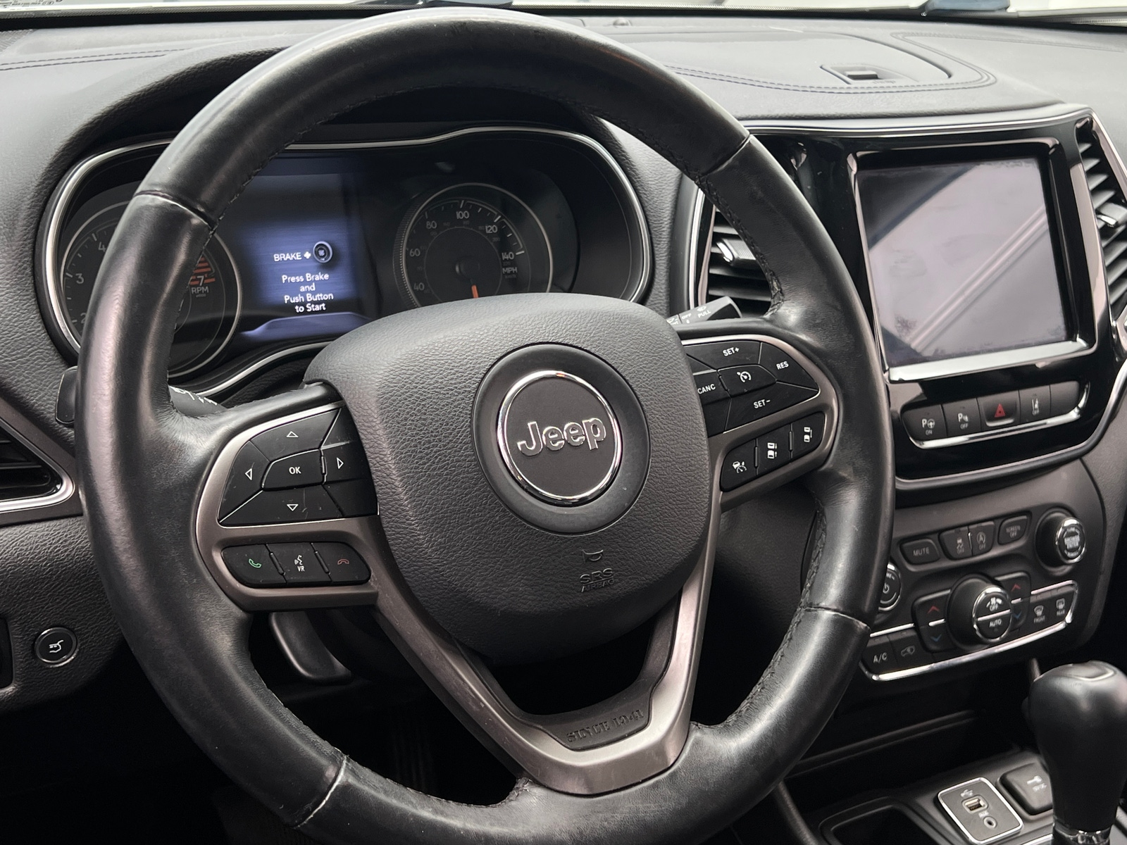 Thumbnail: 2019 Jeep Cherokee - 5