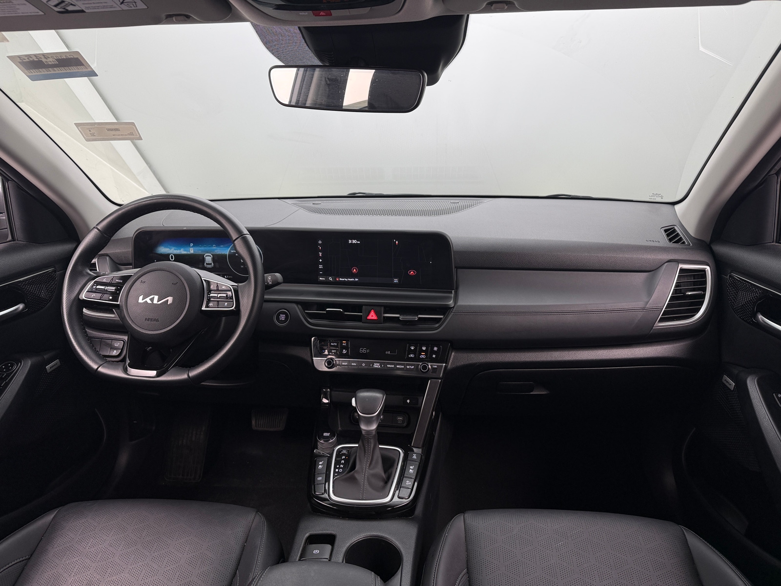 Thumbnail: 2024 Kia Seltos - 2