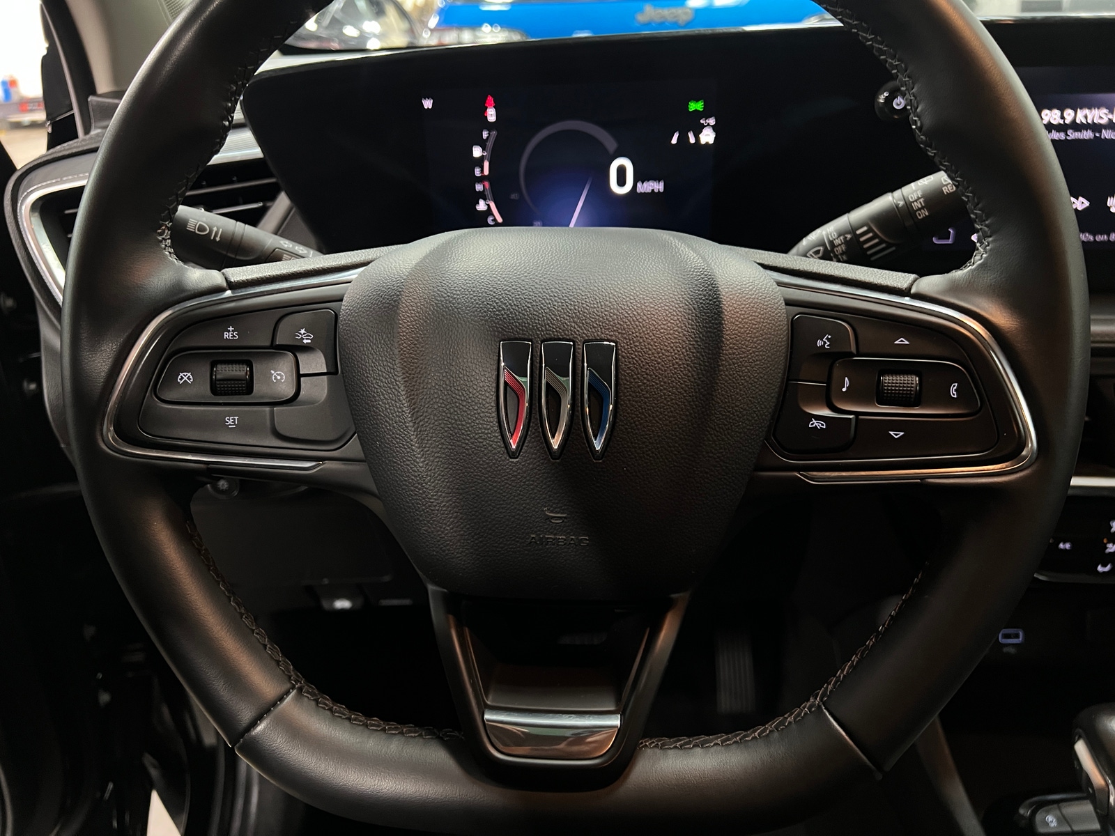 Thumbnail: 2024 Buick Encore GX - 4