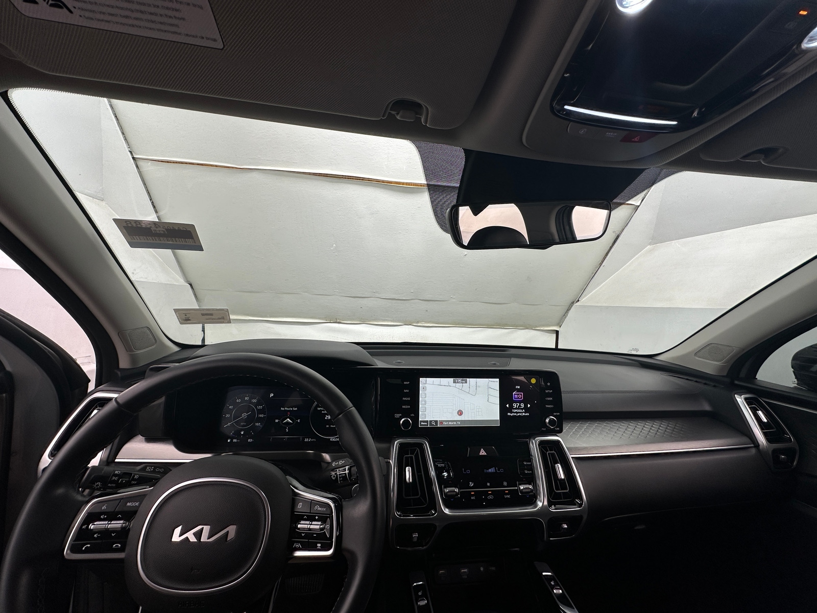 Thumbnail: 2023 Kia Sorento - 2