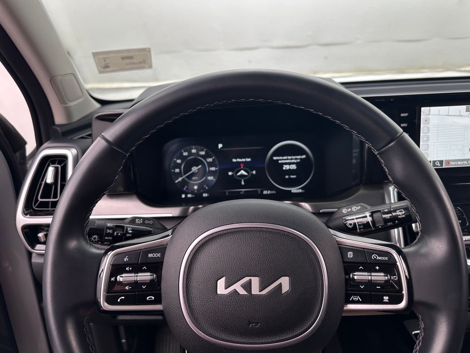 Thumbnail: 2023 Kia Sorento - 4