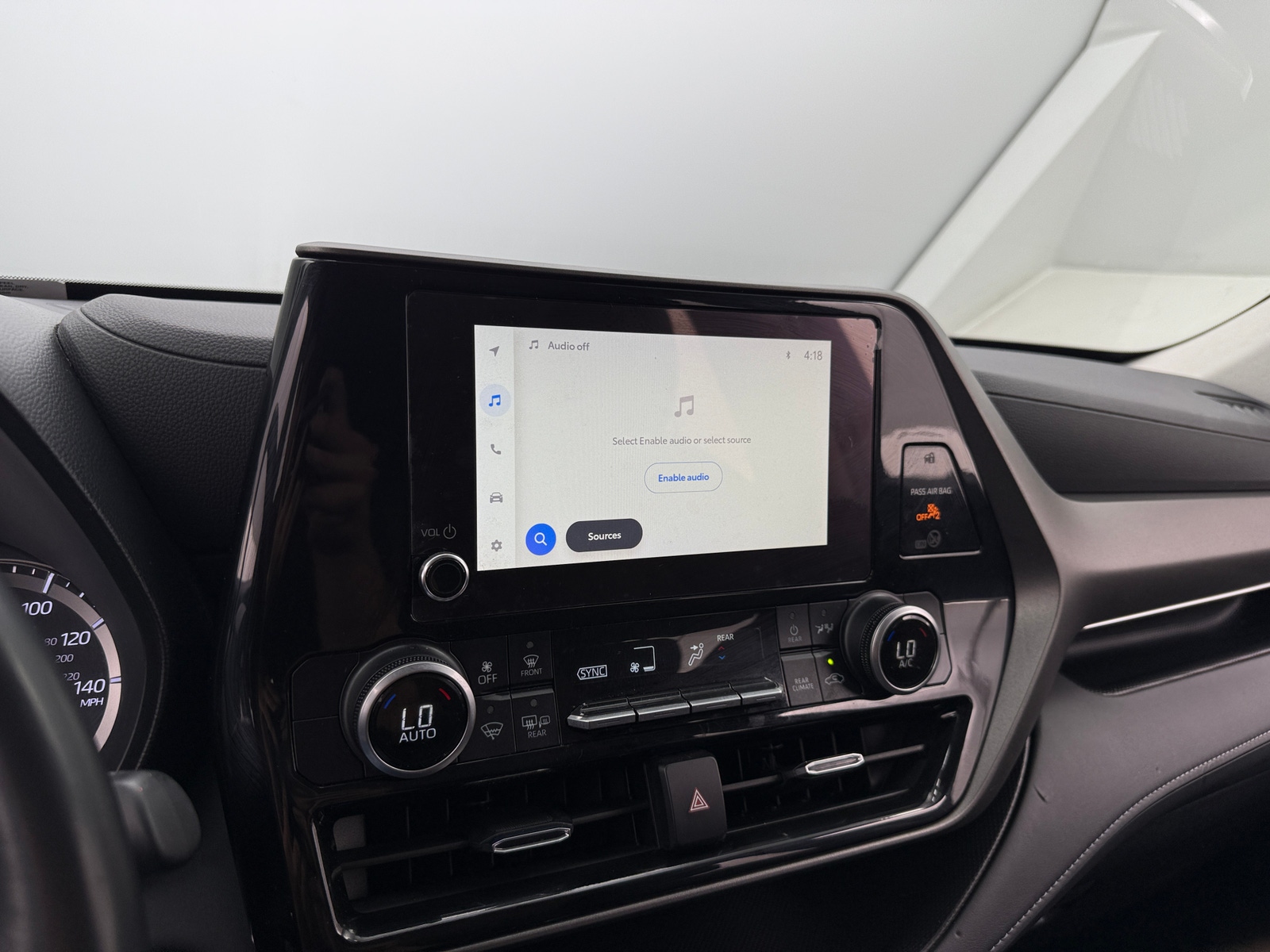 Thumbnail: 2023 Toyota Highlander - 4