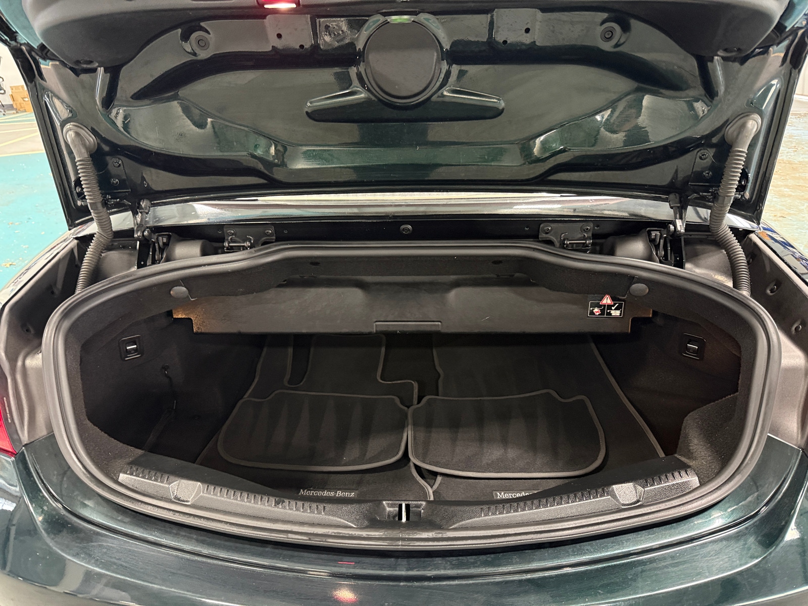 Thumbnail: 2019 Mercedes-Benz E-Class - 6