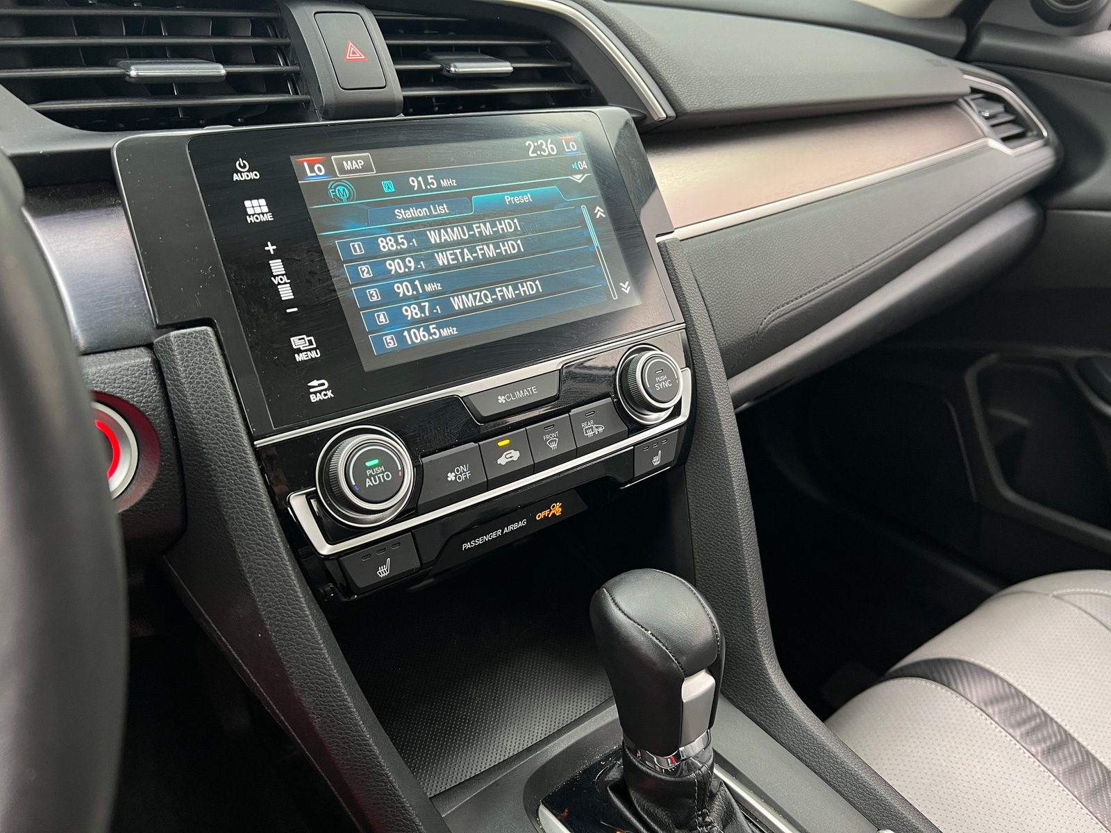 Thumbnail: 2016 Honda Civic - 3