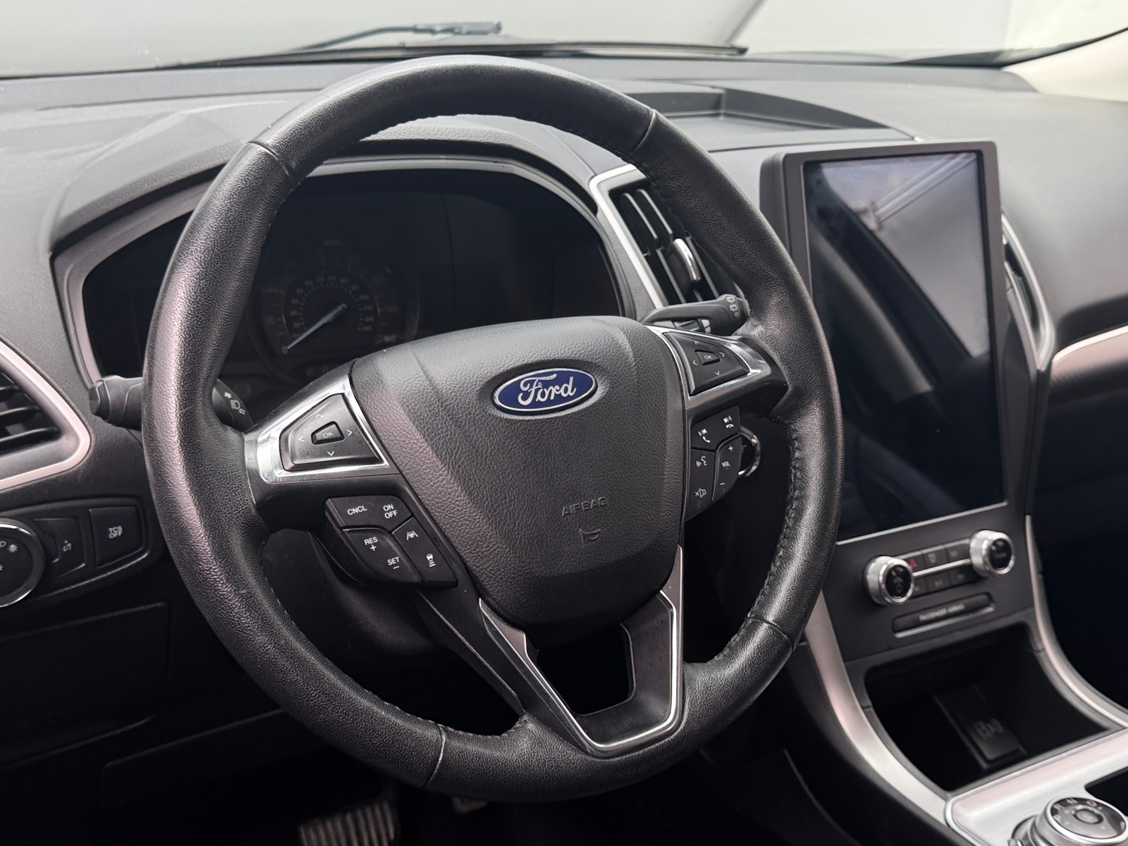 Thumbnail: 2022 Ford Edge - 4