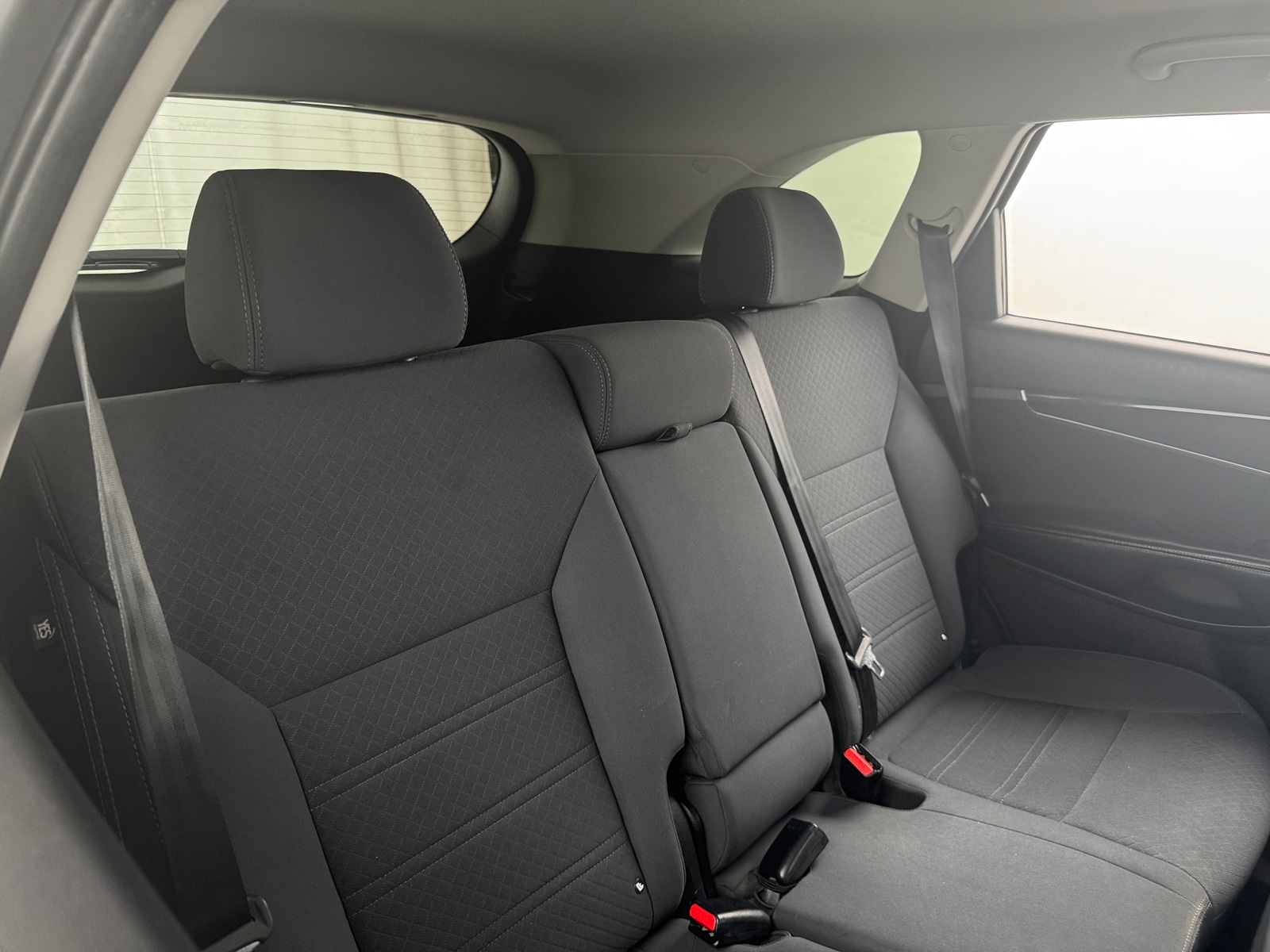 Thumbnail: 2017 Kia Sorento - 6