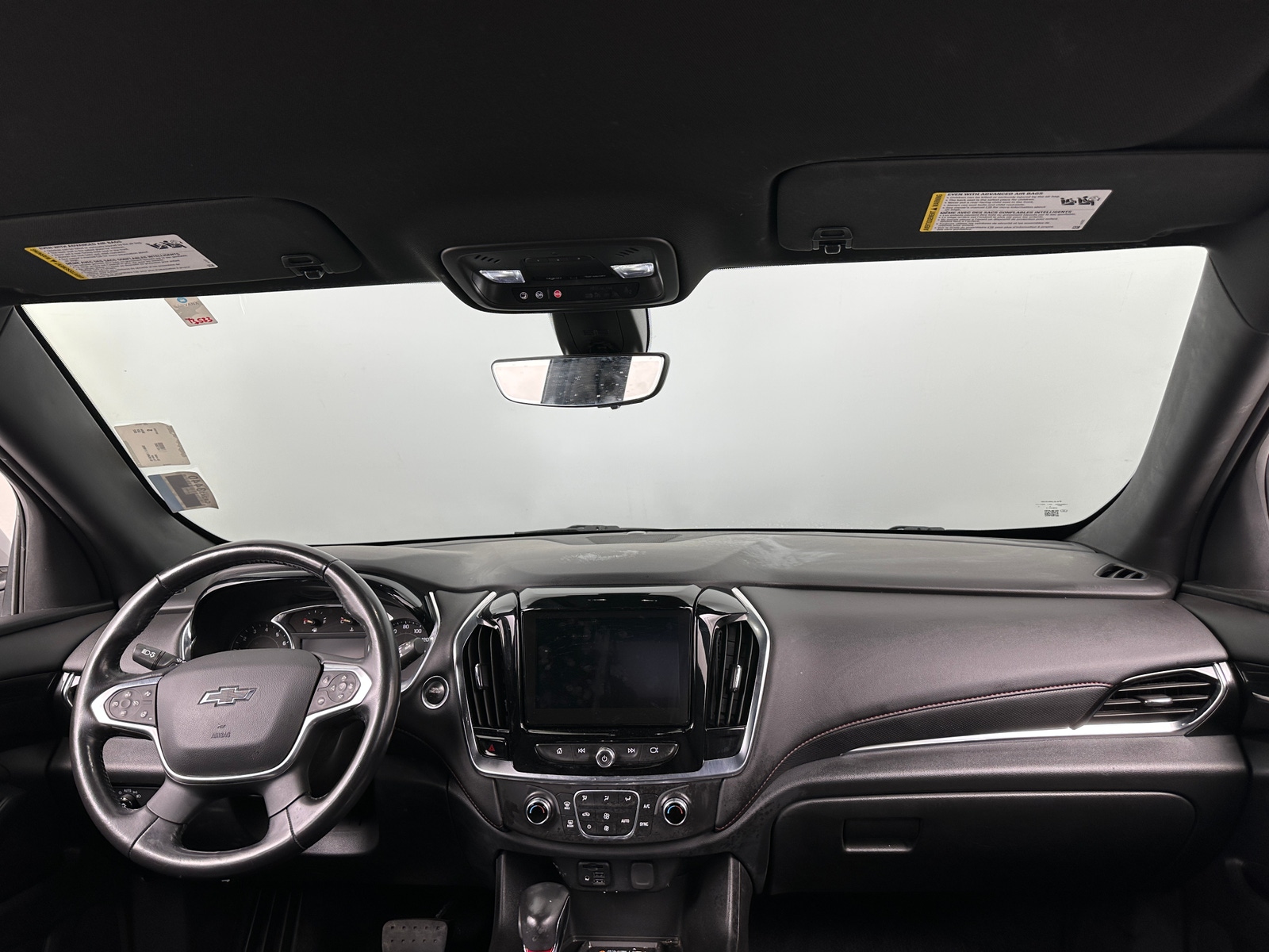 Thumbnail: 2022 Chevrolet Traverse - 2