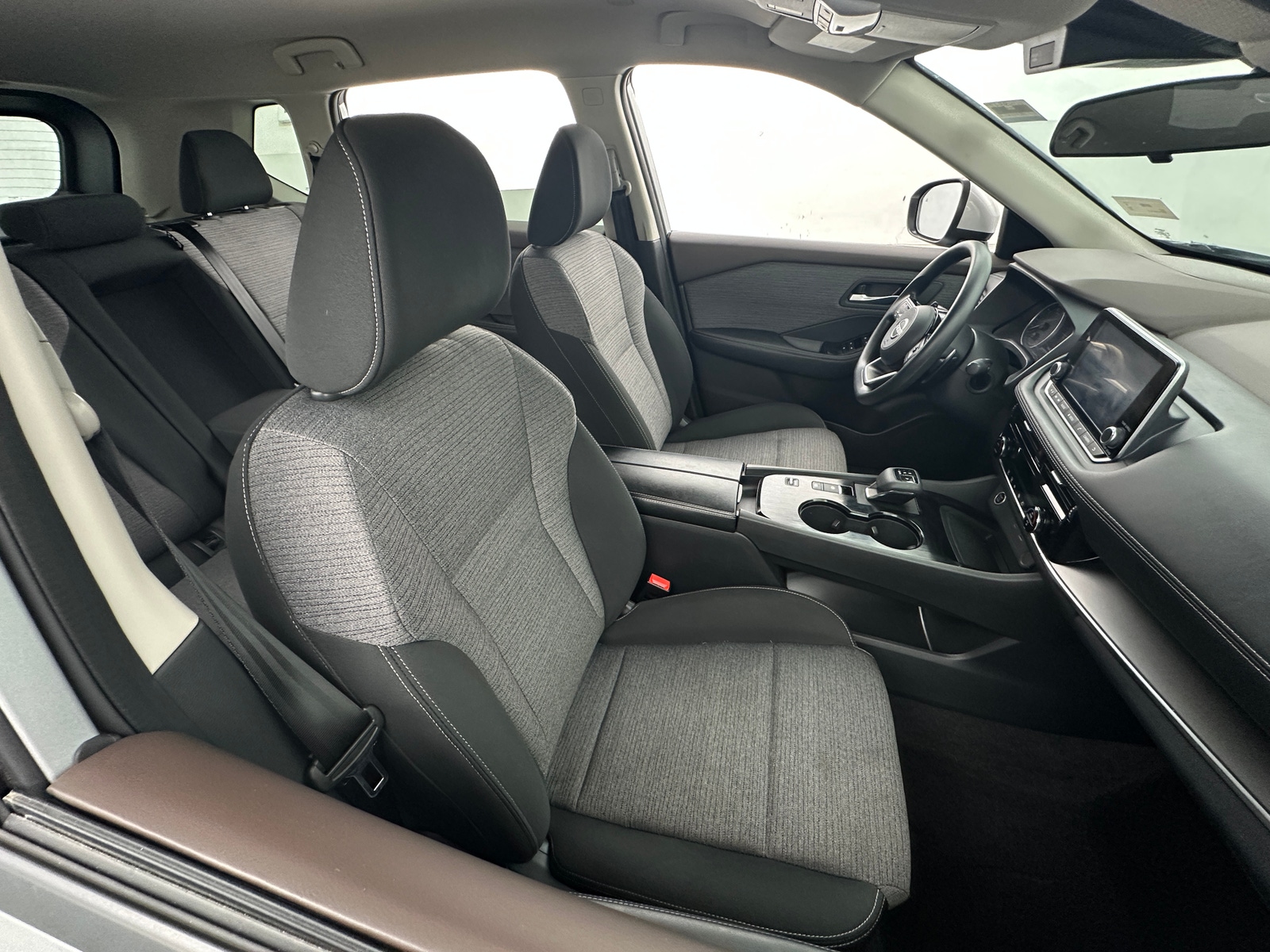 Thumbnail: 2023 Nissan Rogue - 2