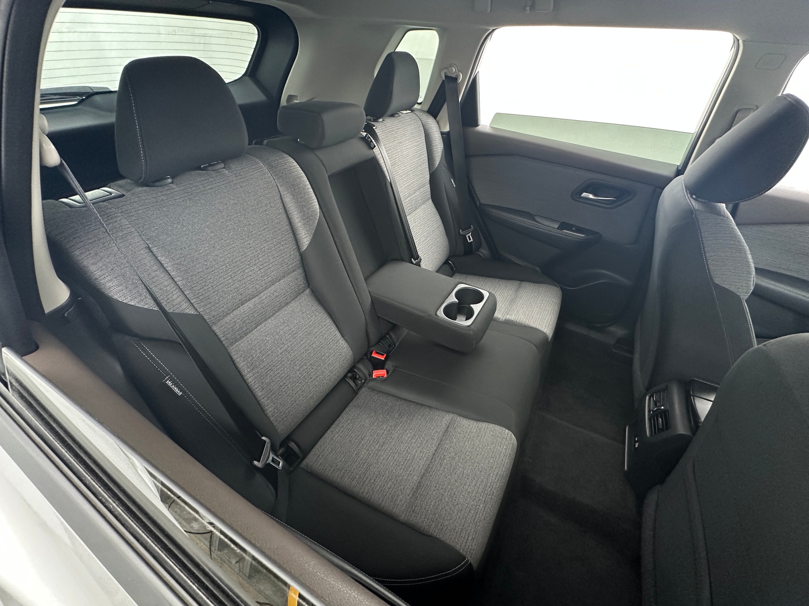 Thumbnail: 2023 Nissan Rogue - 6