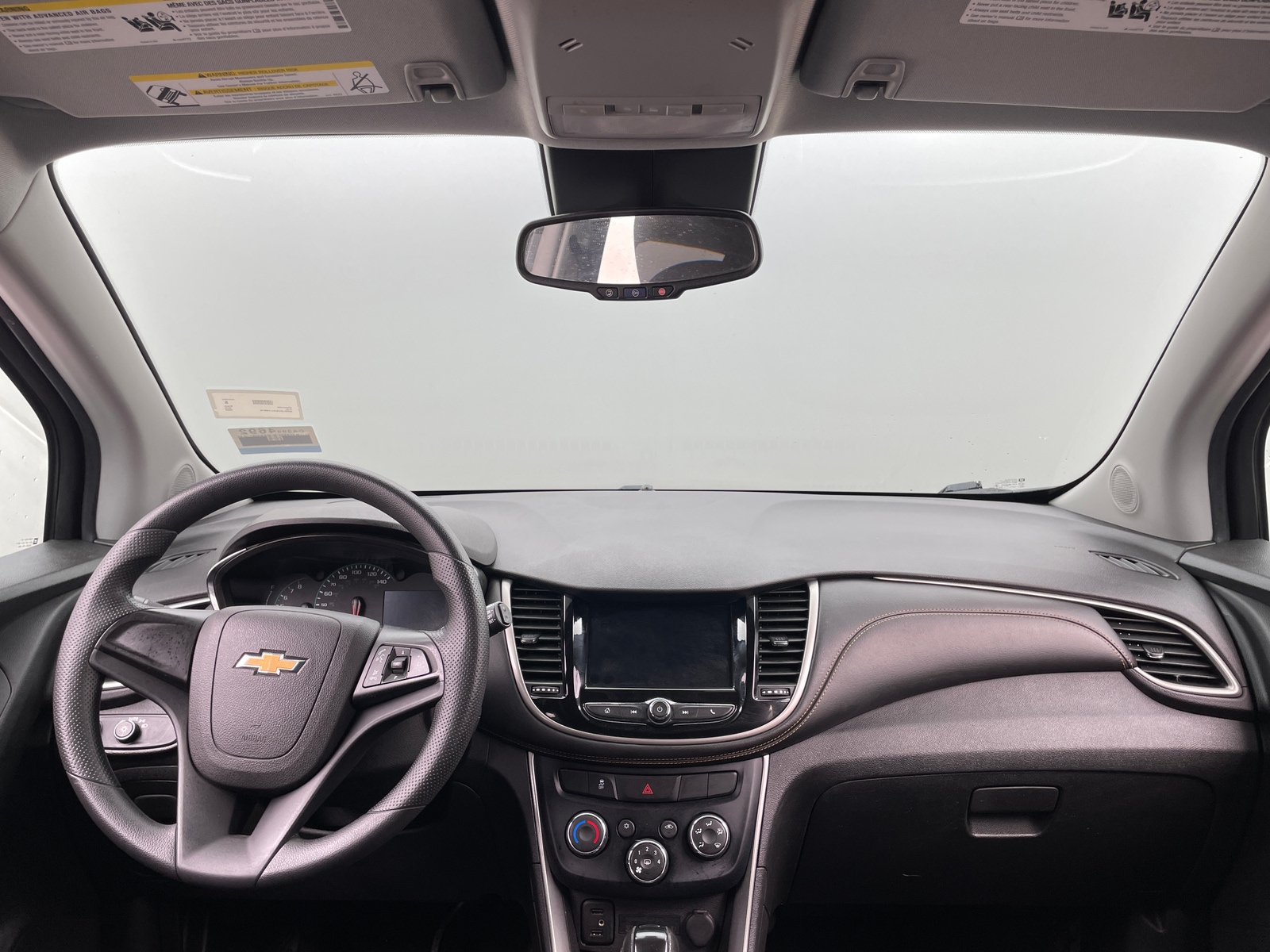 Thumbnail: 2020 Chevrolet Trax - 3