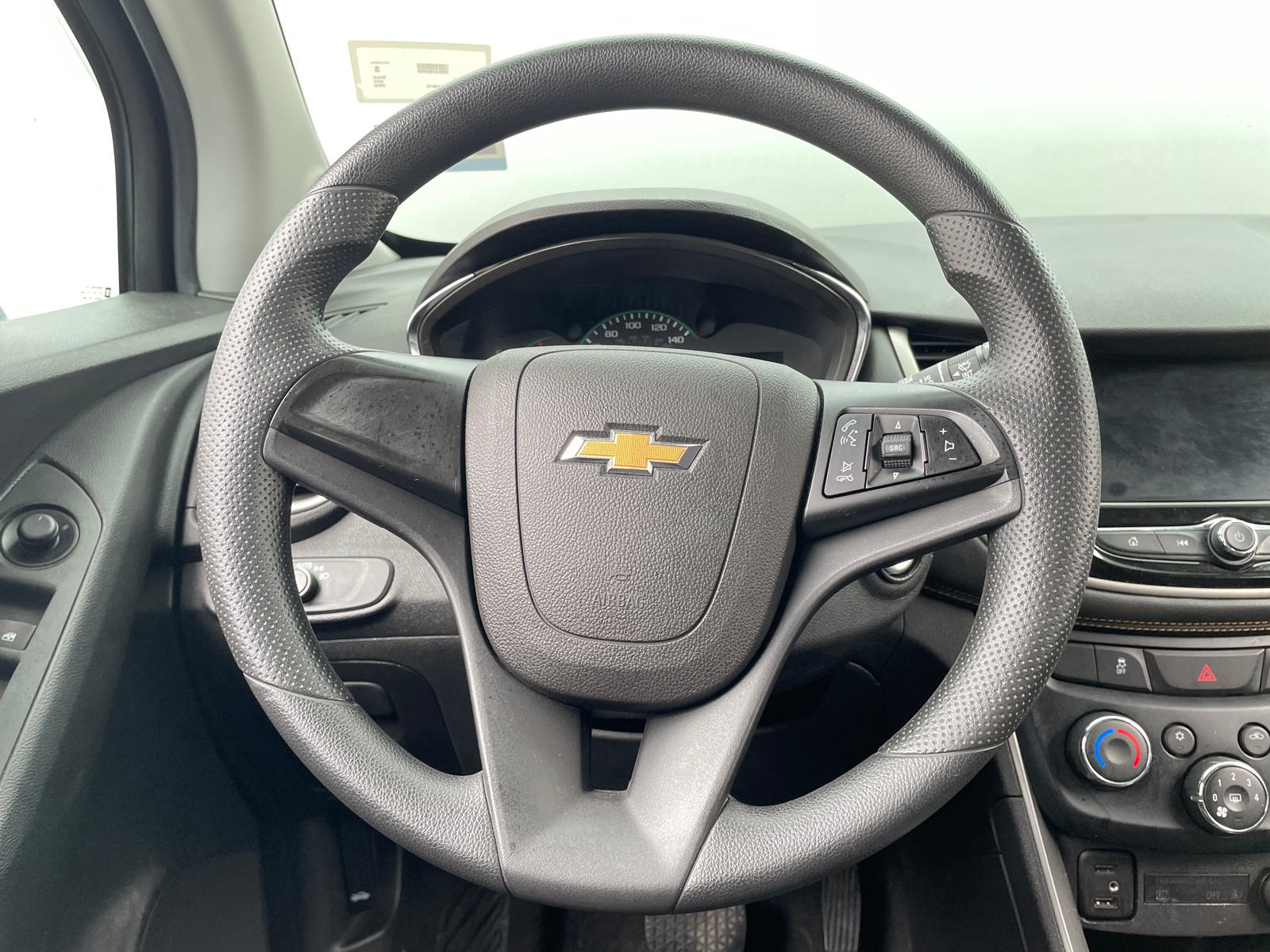 Thumbnail: 2020 Chevrolet Trax - 5