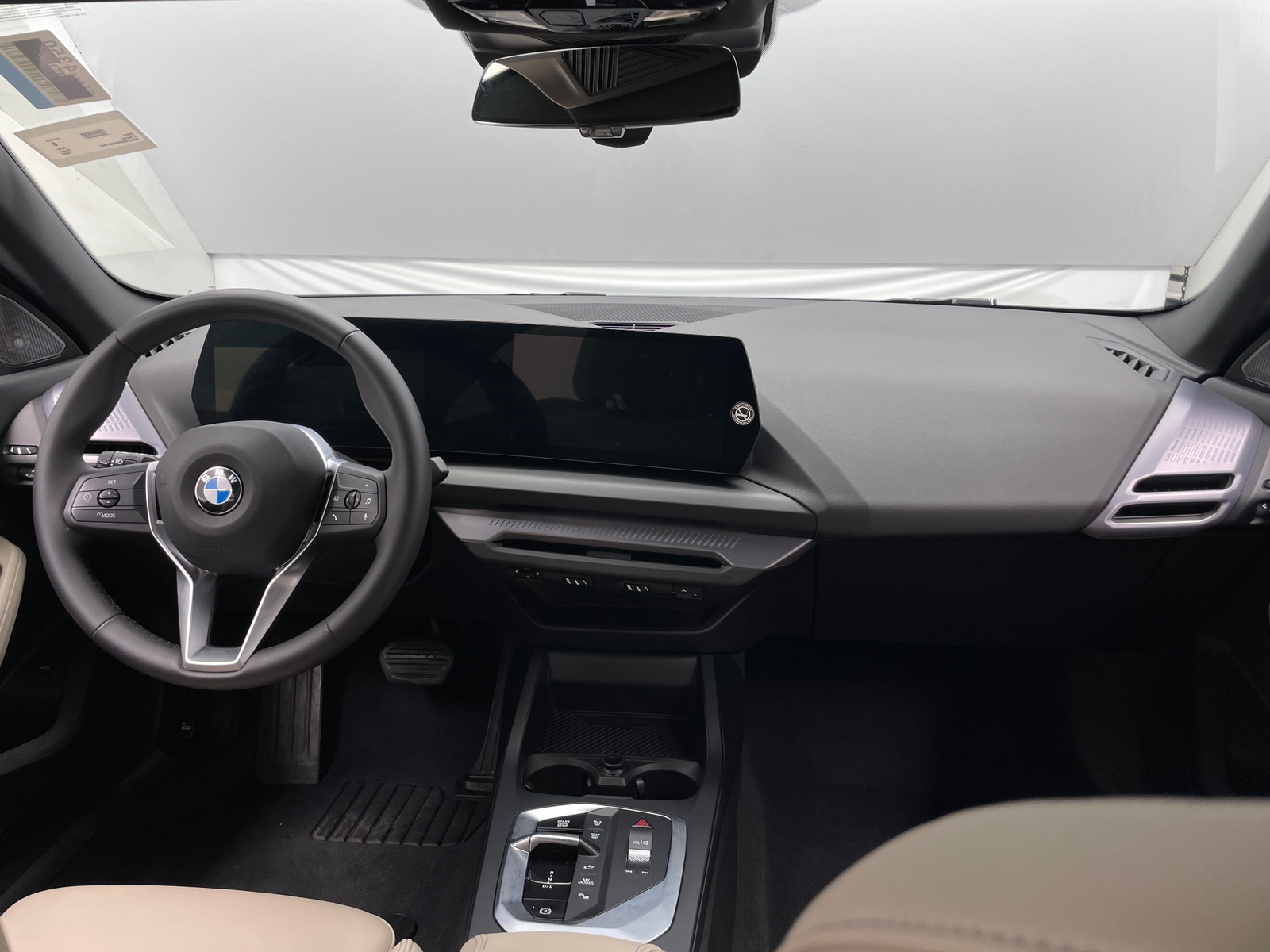 Thumbnail: 2025 BMW 2 Series - 2