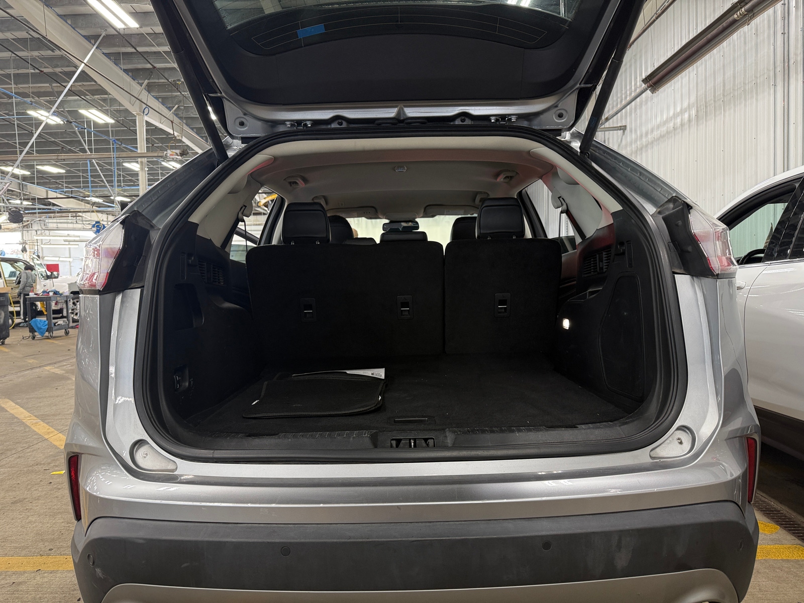 Thumbnail: 2024 Ford Edge - 6