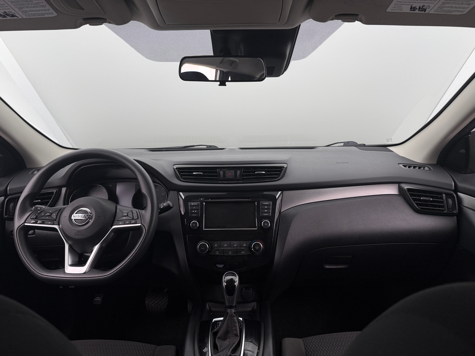 Thumbnail: 2021 Nissan Rogue Sport - 3