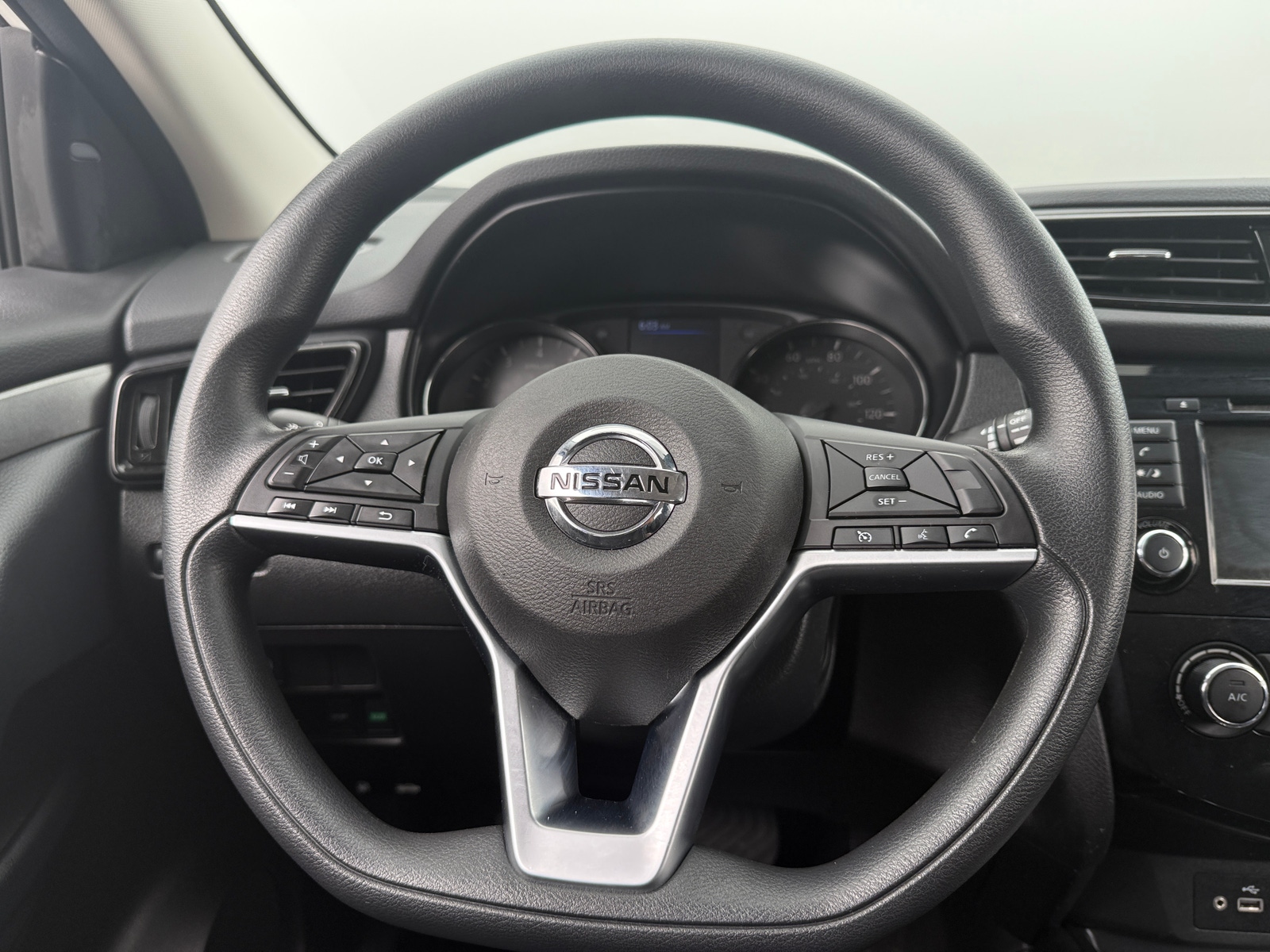 Thumbnail: 2021 Nissan Rogue Sport - 5