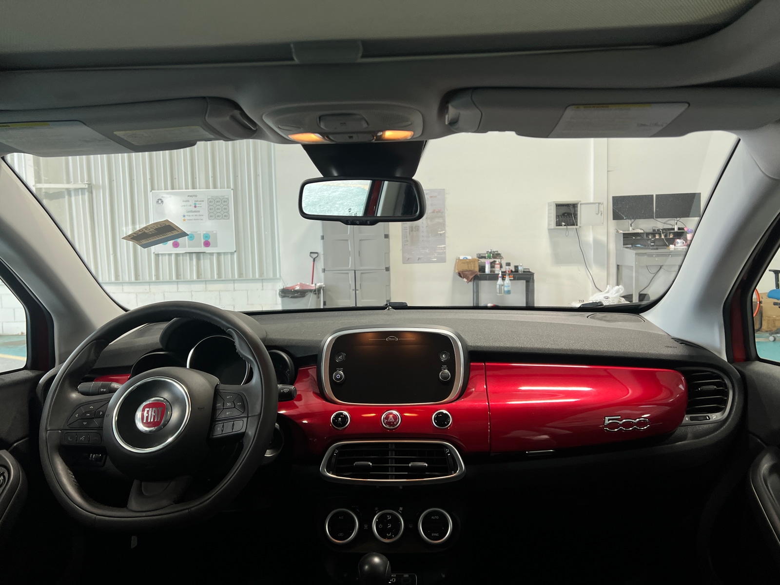 Thumbnail: 2018 Fiat 500X - 3