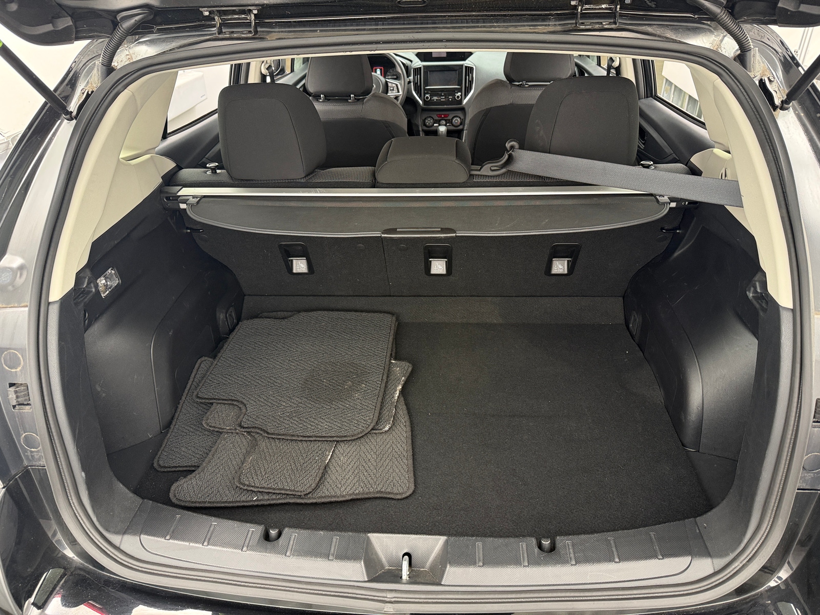 Thumbnail: 2023 Subaru Impreza - 7