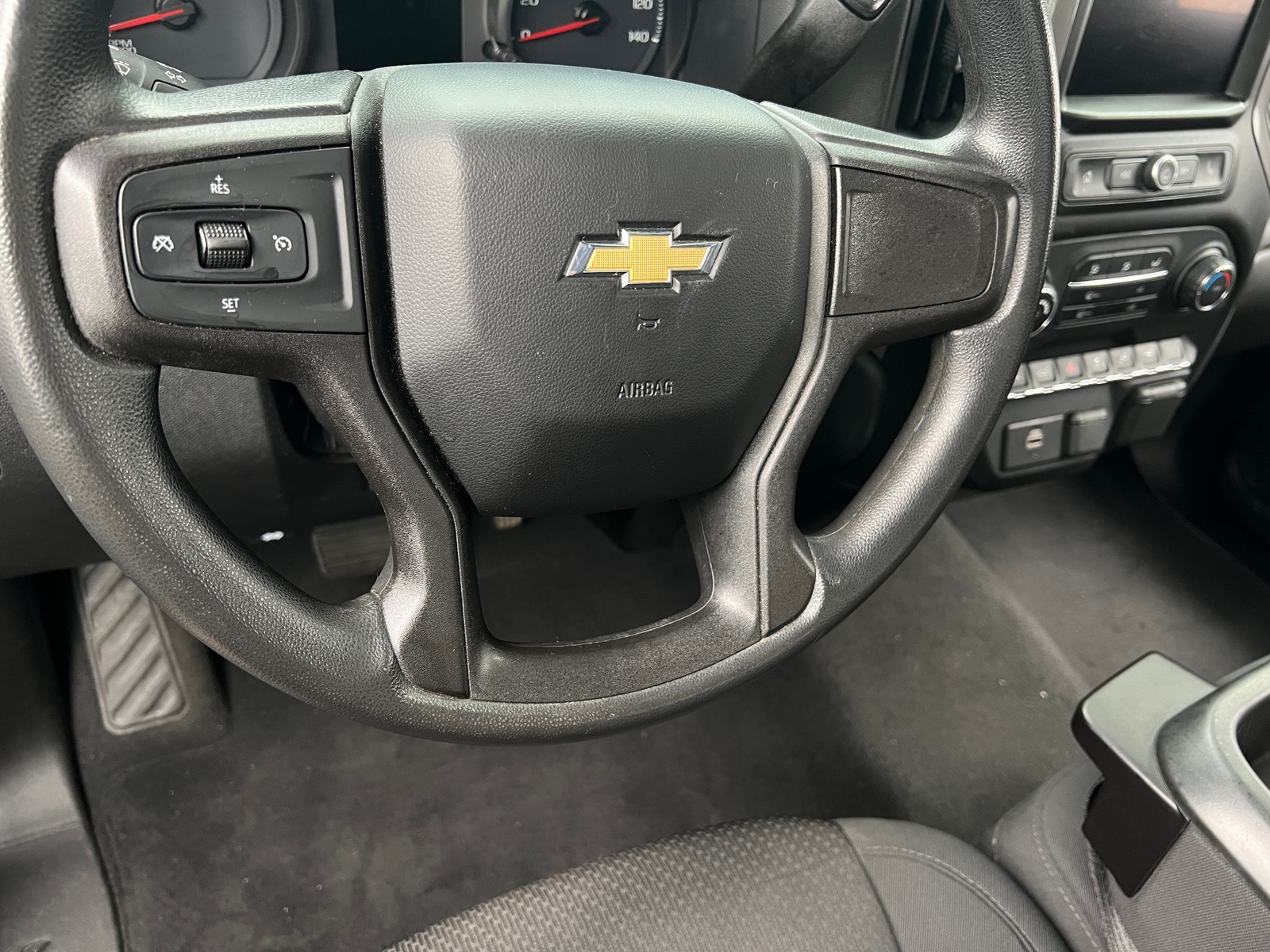 Thumbnail: 2020 Chevrolet Silverado 1500 - 5