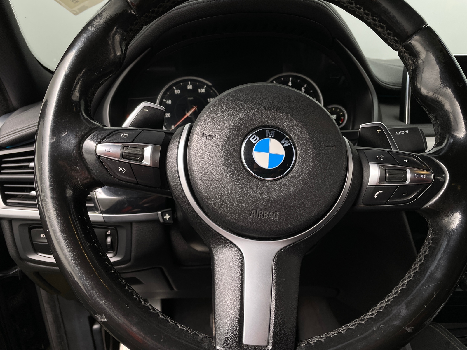 Thumbnail: 2017 BMW X6 - 4