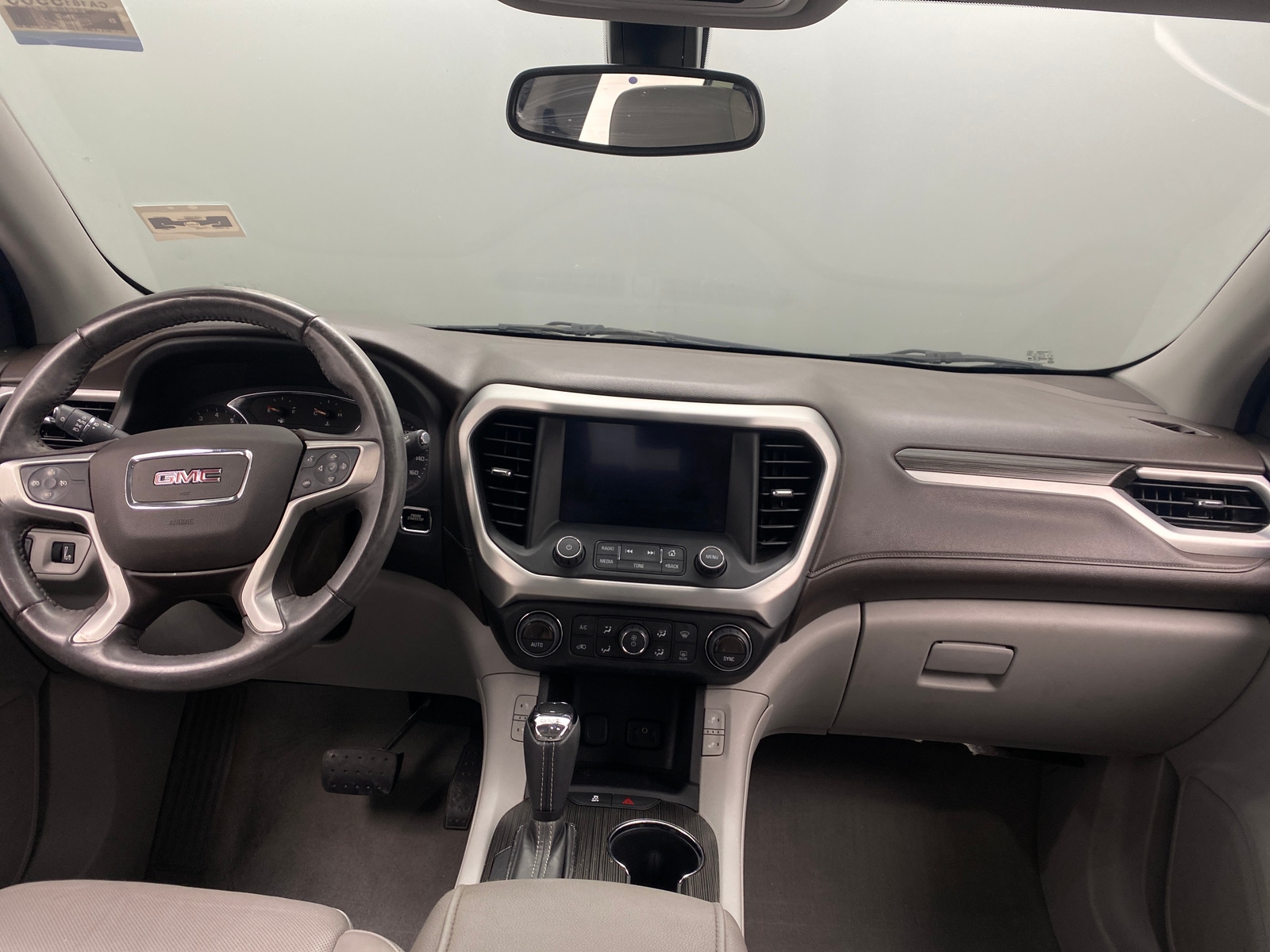 Thumbnail: 2017 GMC Acadia - 2