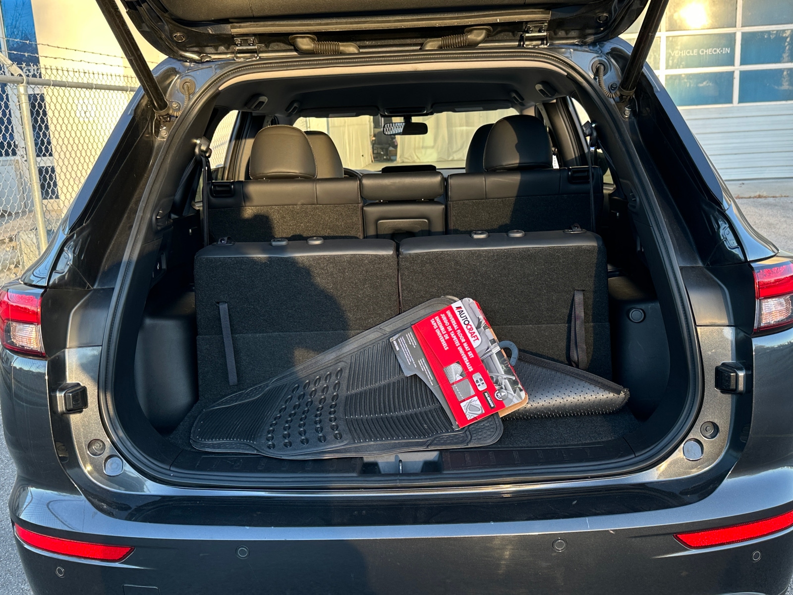 Thumbnail: 2024 Mitsubishi Outlander - 6