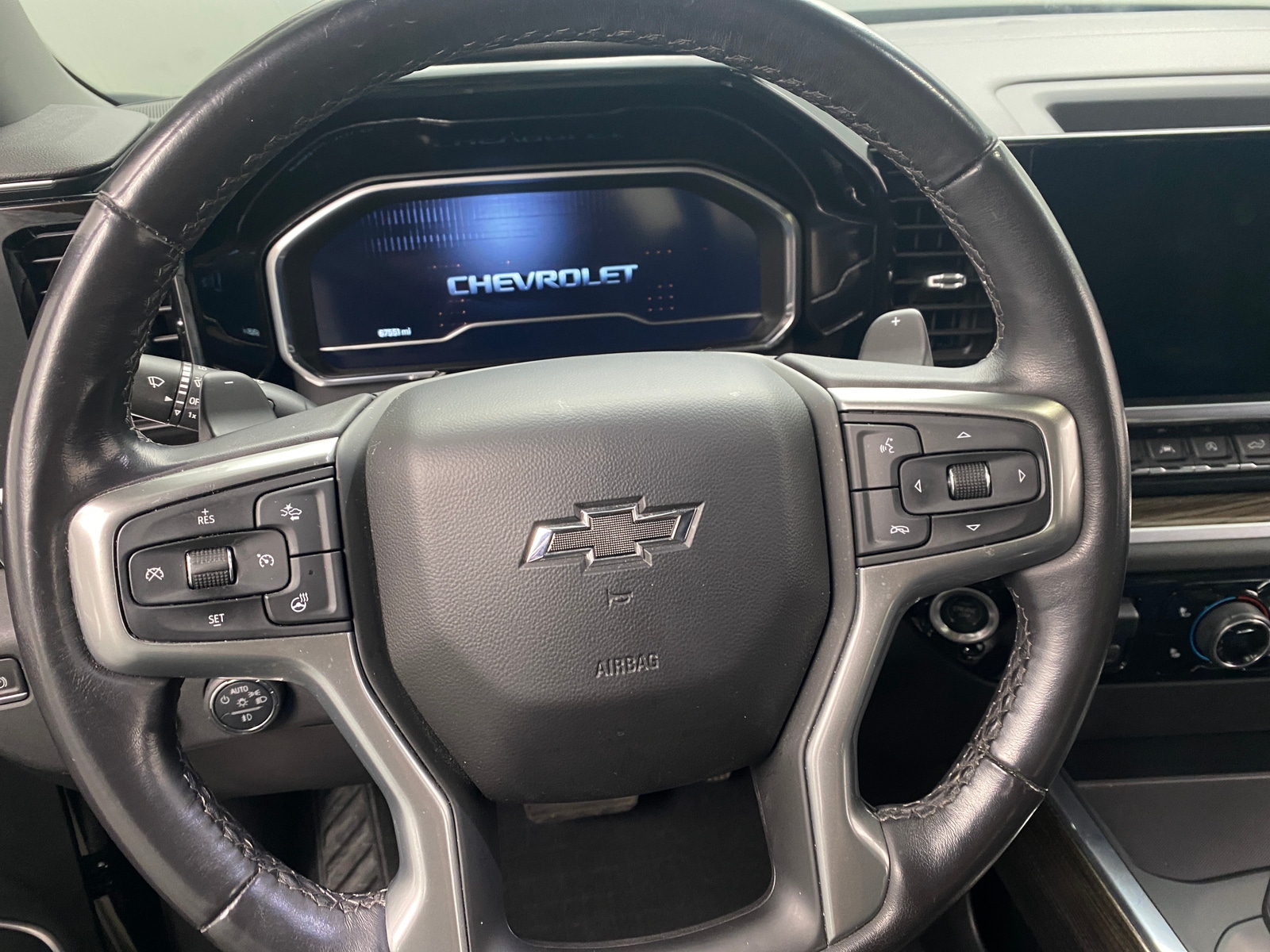 Thumbnail: 2022 Chevrolet Silverado 1500 - 5