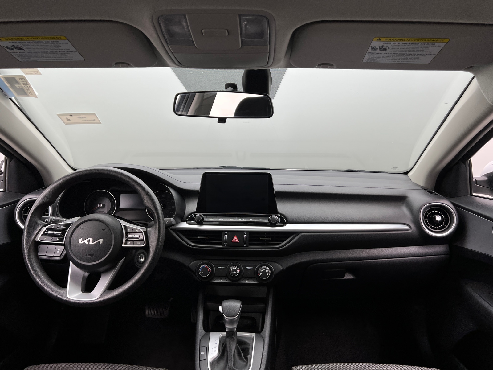 Thumbnail: 2024 Kia Forte - 3