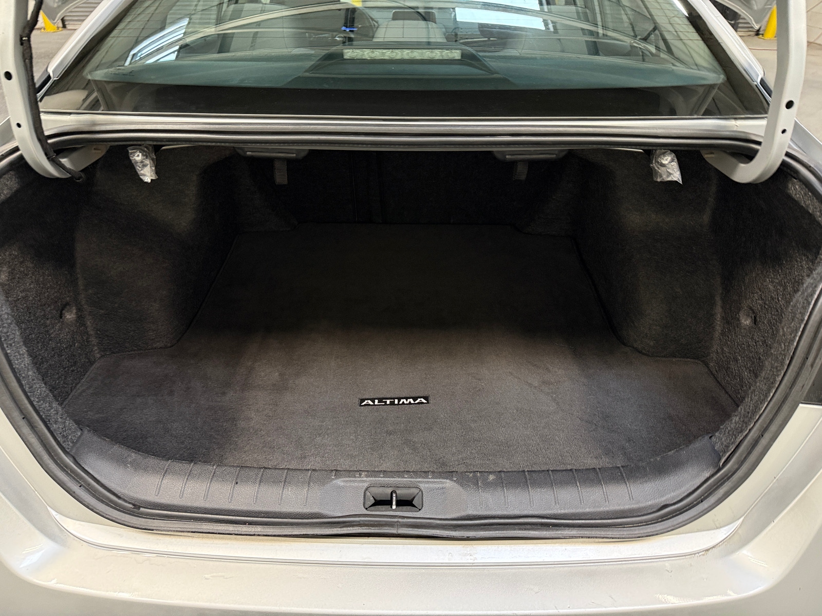 Thumbnail: 2024 Nissan Altima - 7