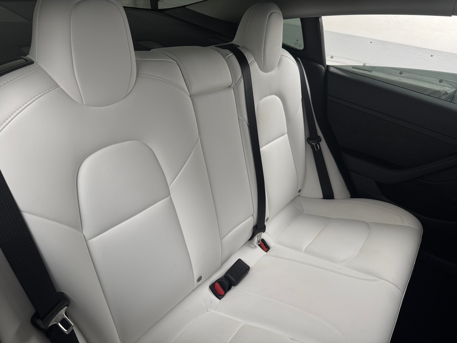 Thumbnail: 2022 Tesla Model 3 - 5