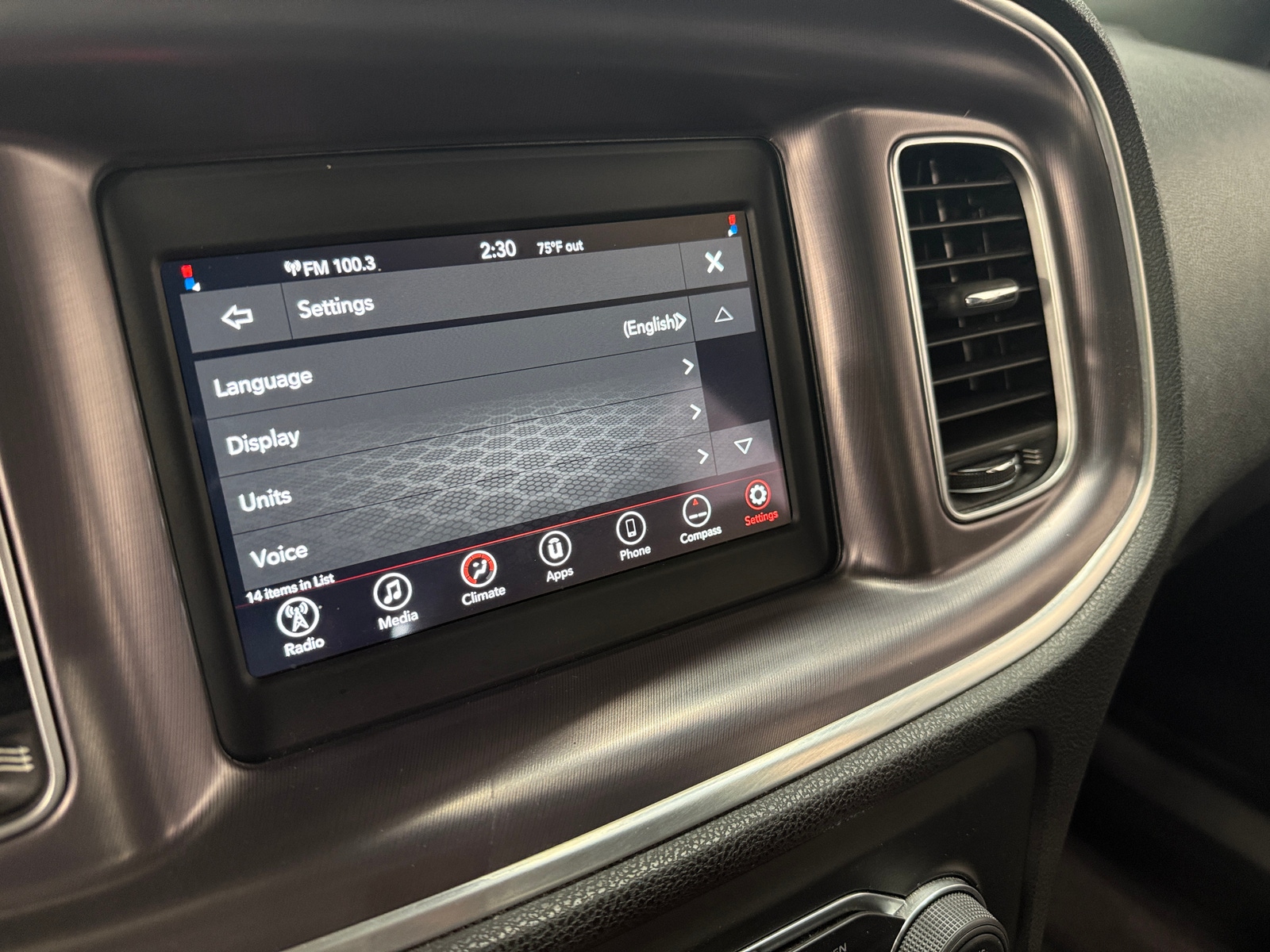 Thumbnail: 2019 Dodge Charger - 4