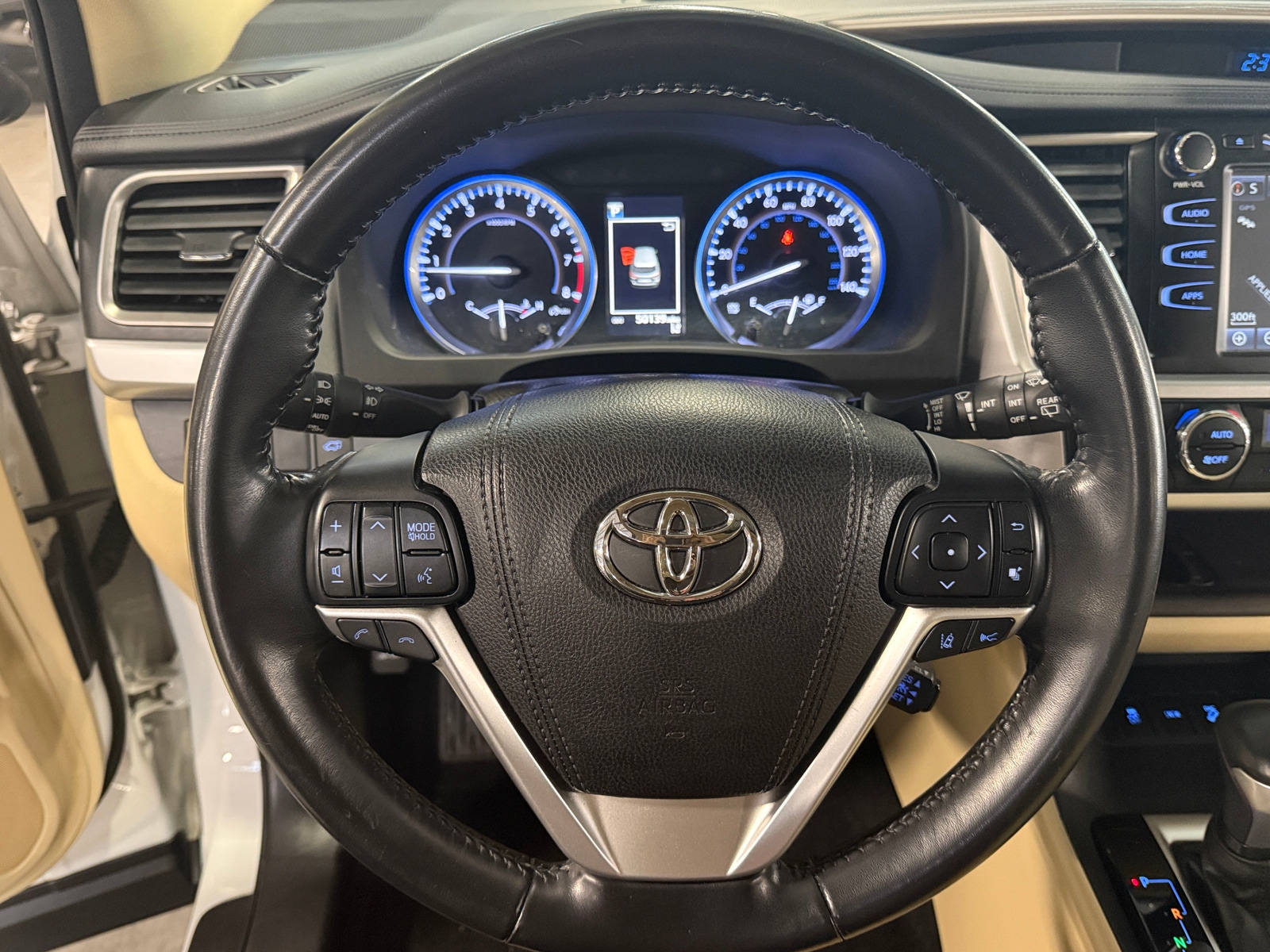 Thumbnail: 2018 Toyota Highlander - 4