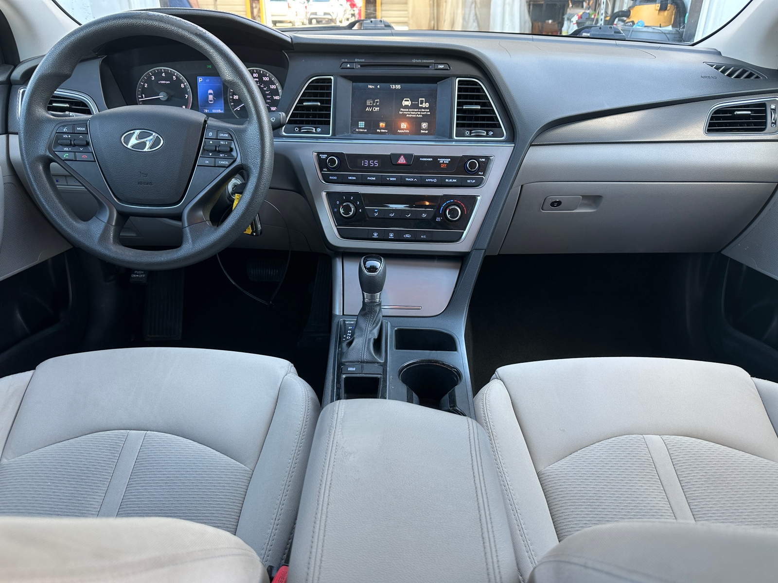 Thumbnail: 2016 Hyundai Sonata - 3